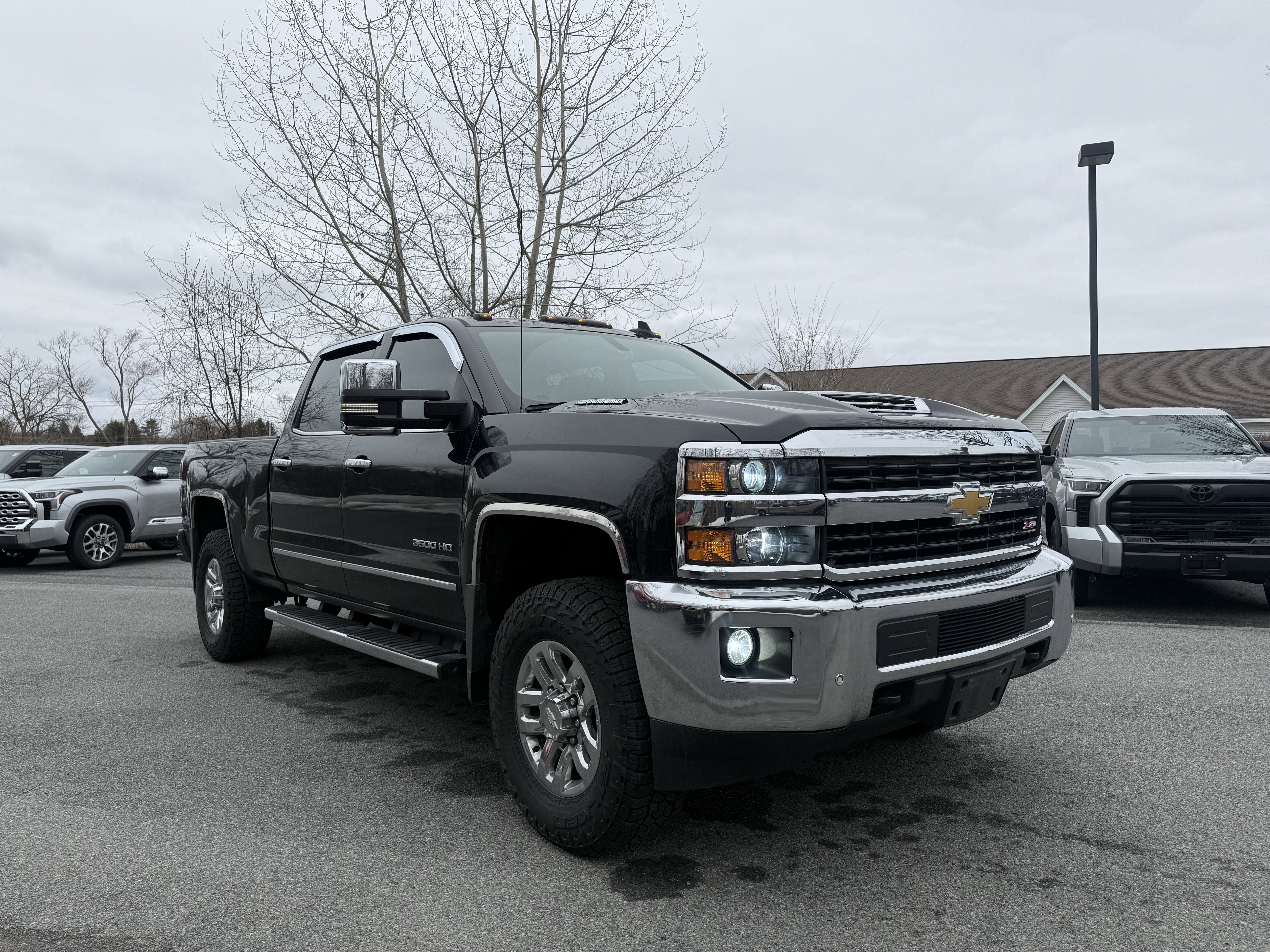 2017 Chevrolet Silverado 3500HD LTZ
