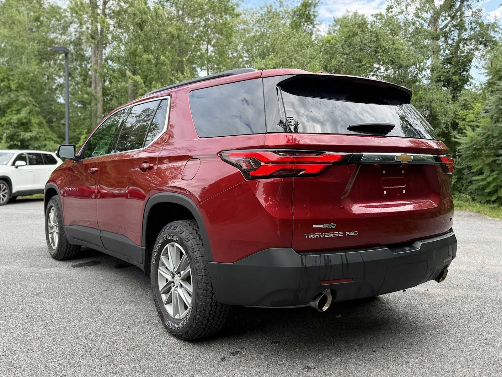 2023 Chevrolet Traverse LT Cloth