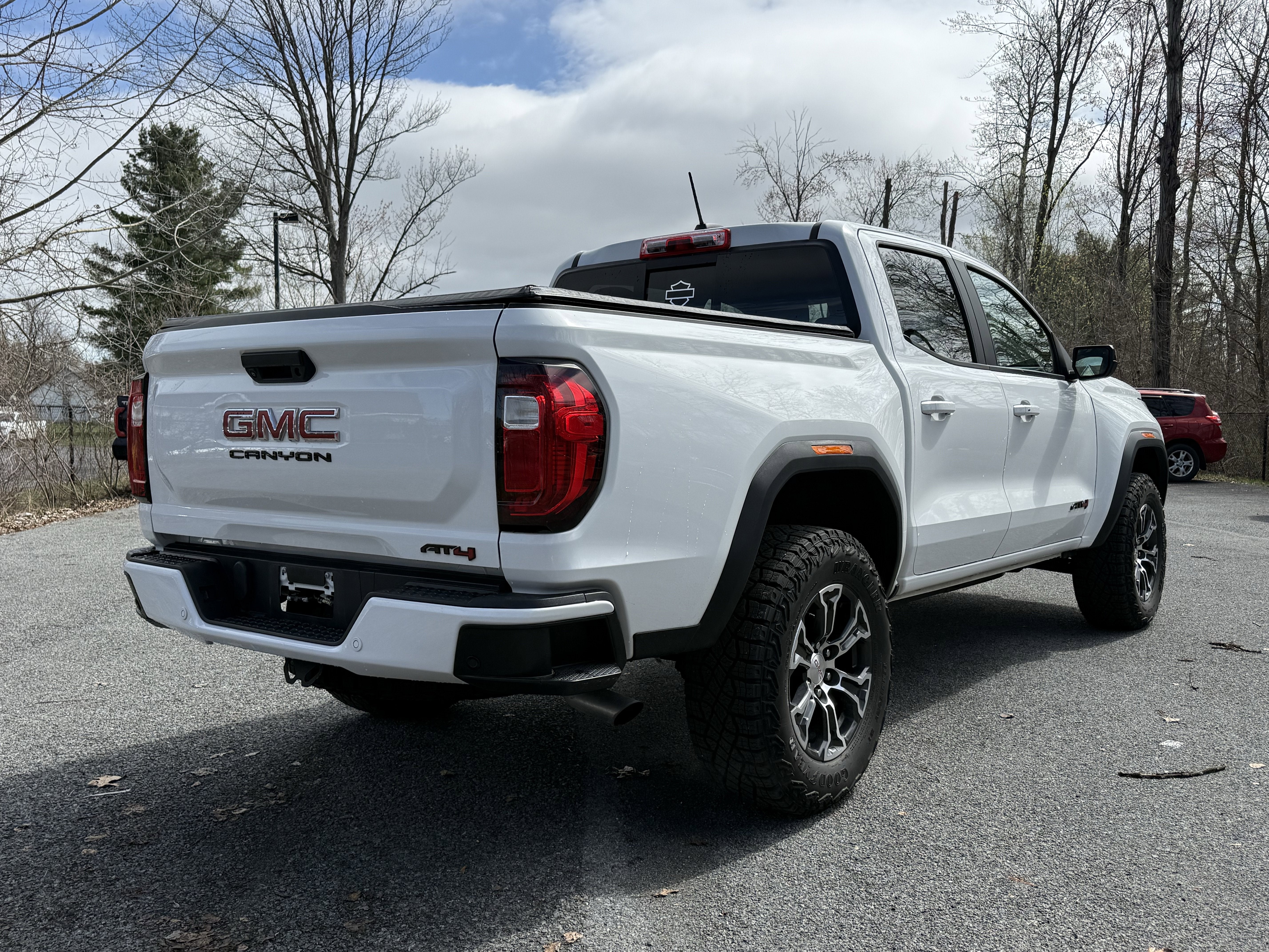 2023 GMC Canyon AT4