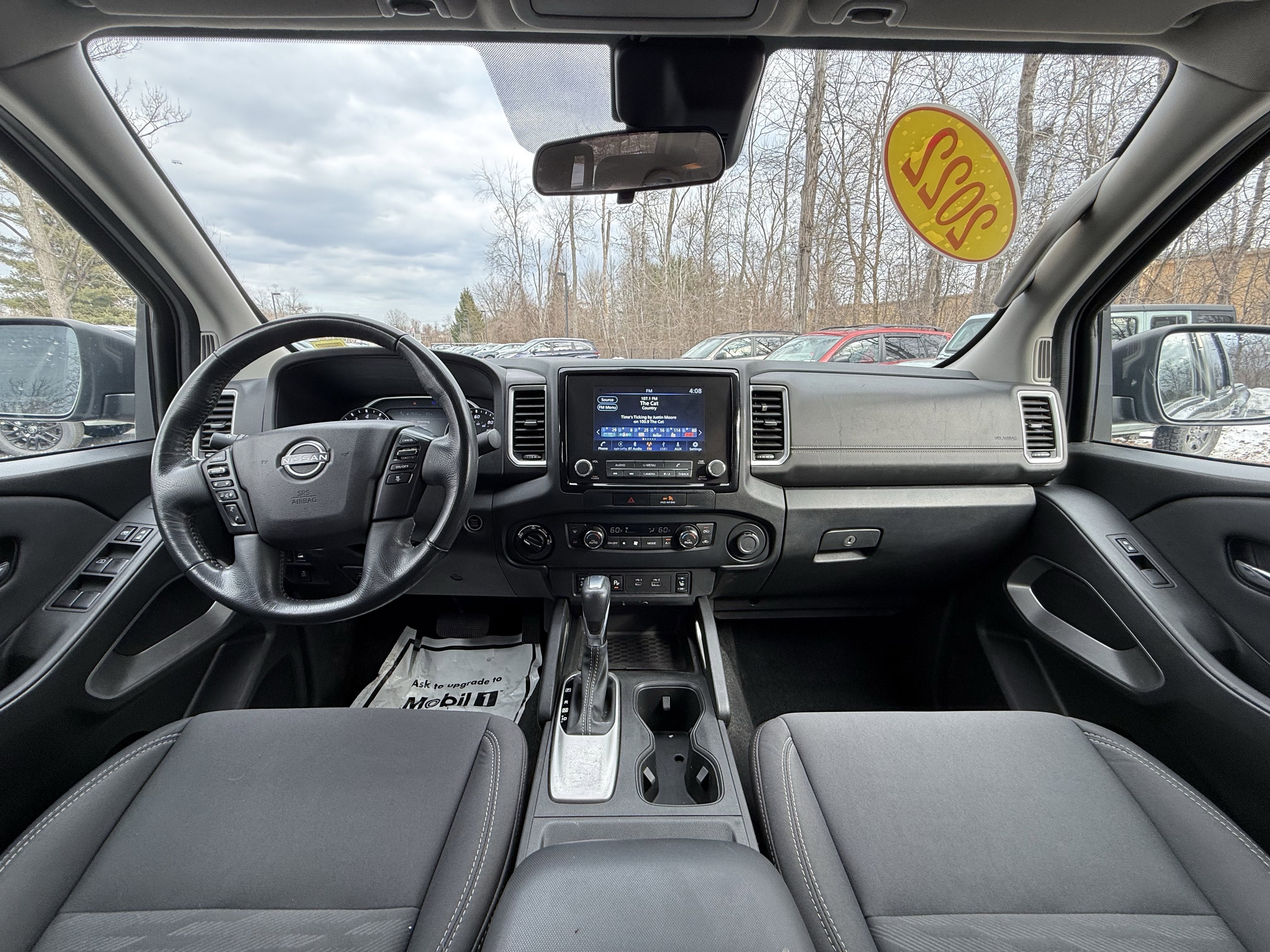 2022 Nissan Frontier SV