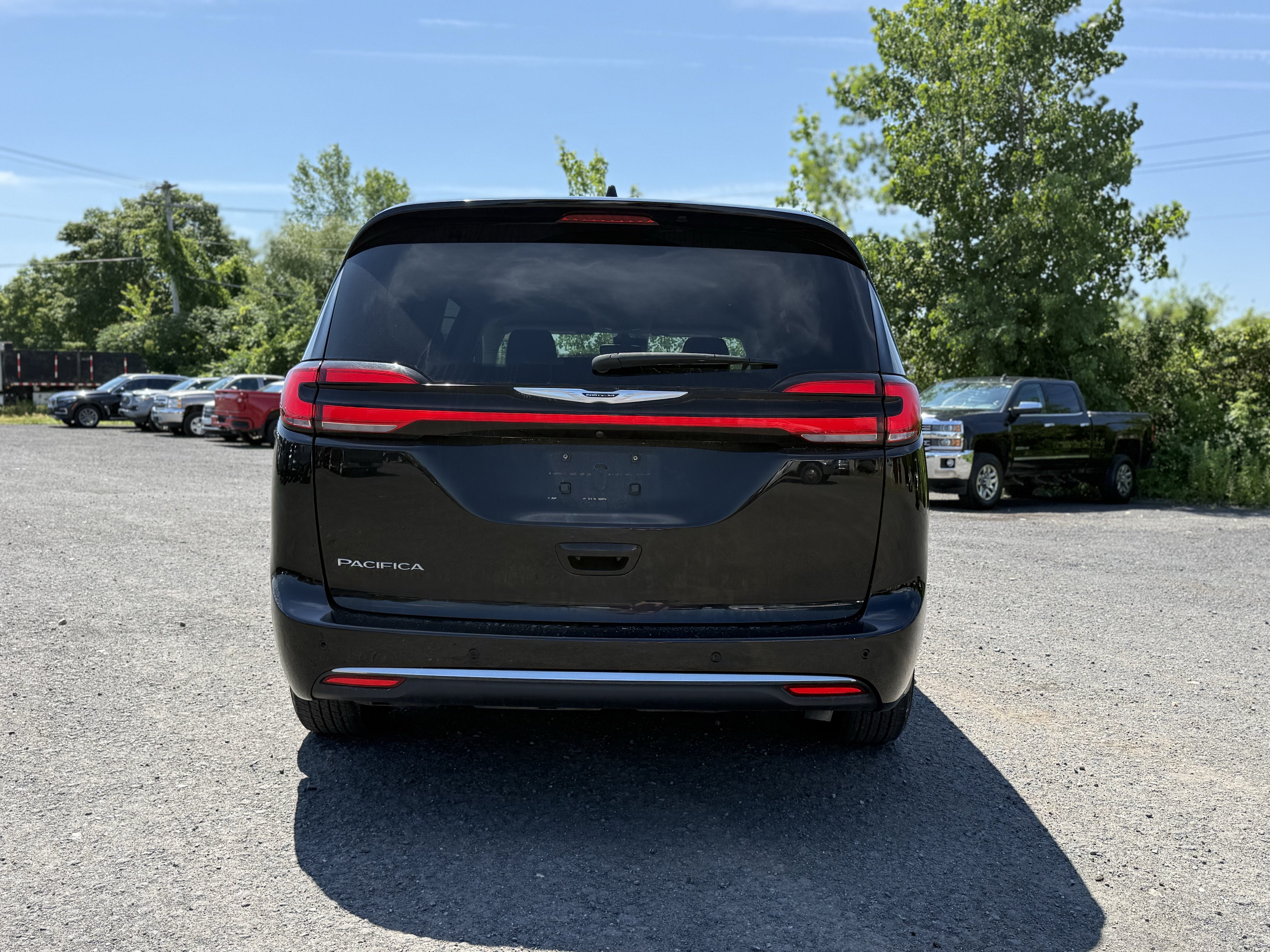 2024 Chrysler Pacifica Touring L