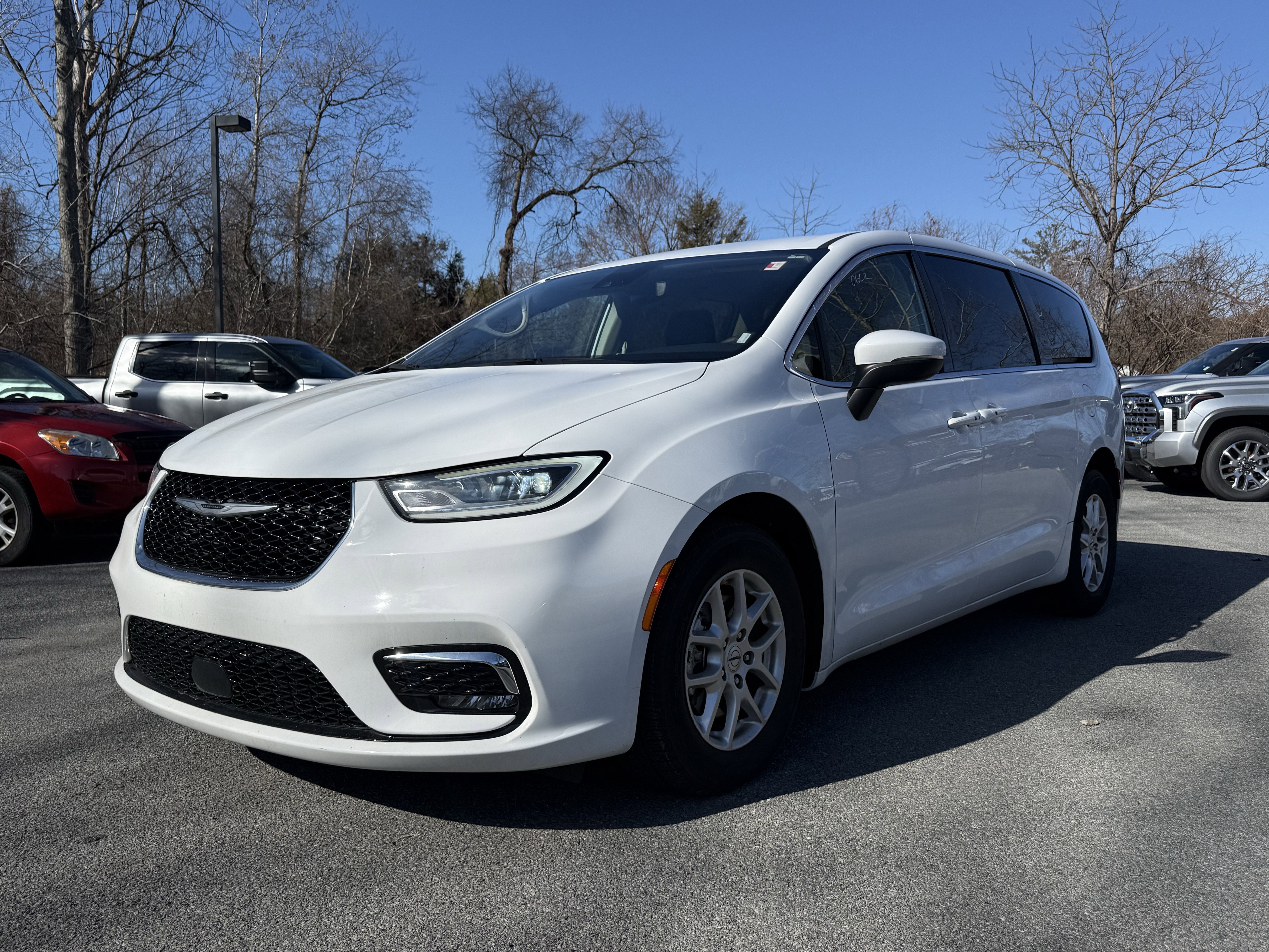 2023 Chrysler Pacifica Touring L