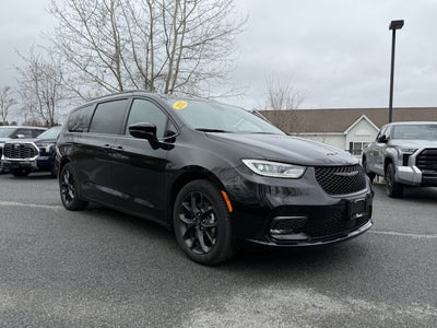 2025 Chrysler Pacifica Limited