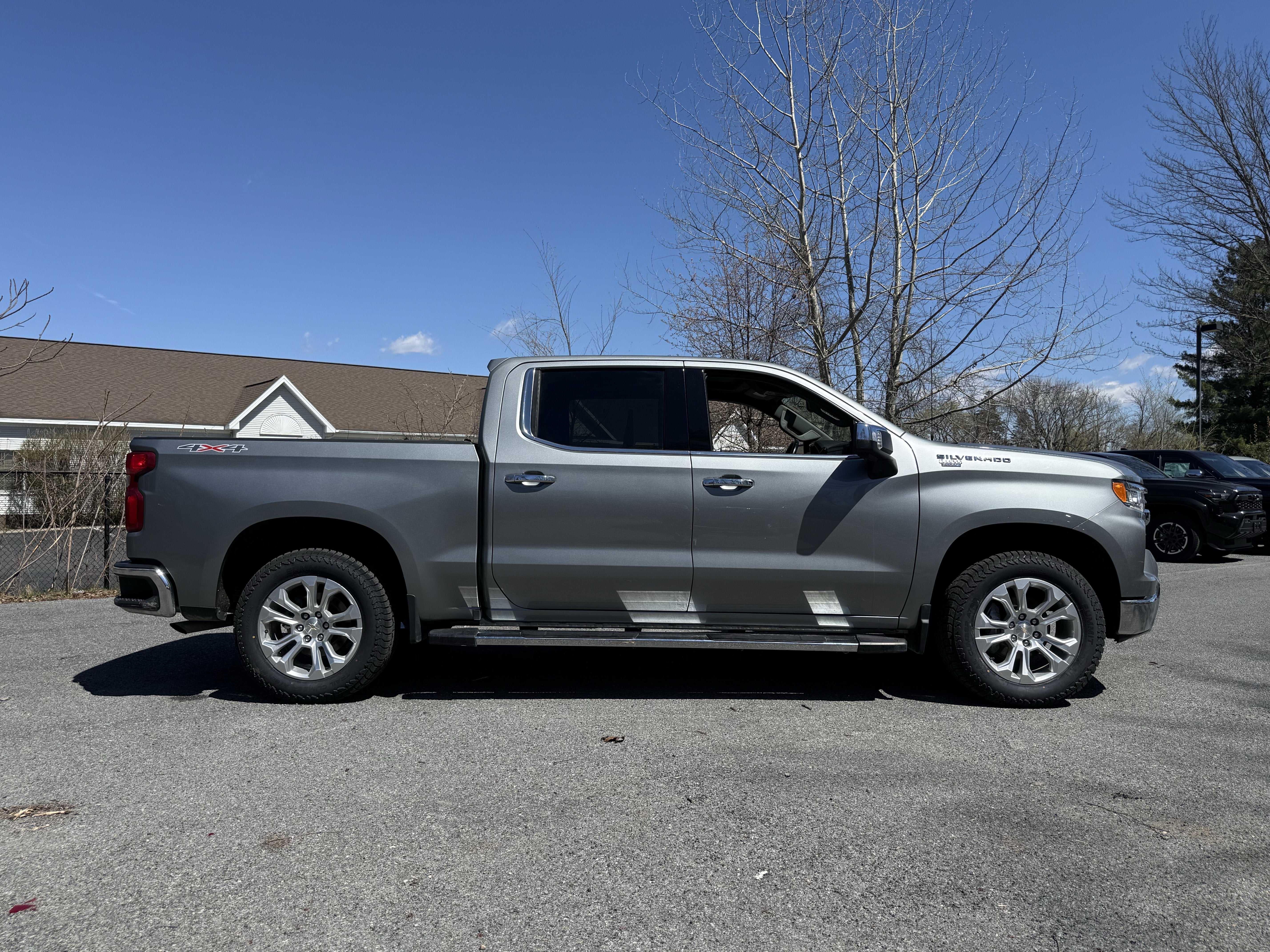 2024 Chevrolet Silverado 1500 LTZ
