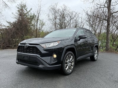 2020 Toyota RAV4 XLE Premium