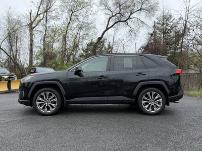 2020 Toyota RAV4 XLE Premium