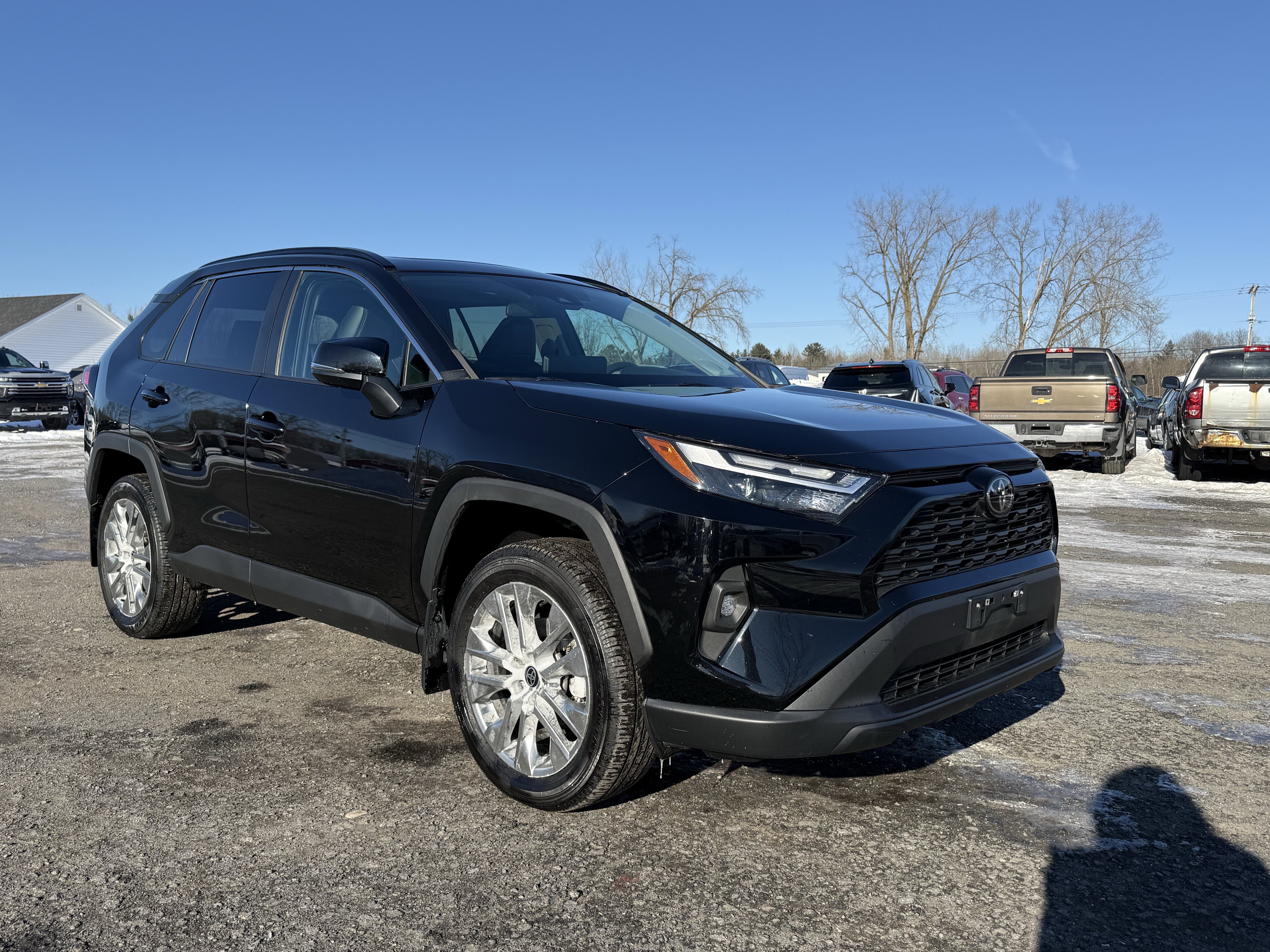 2023 Toyota RAV4 XLE Premium