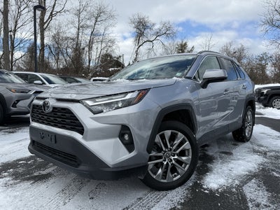 2022 Toyota RAV4 XLE Premium