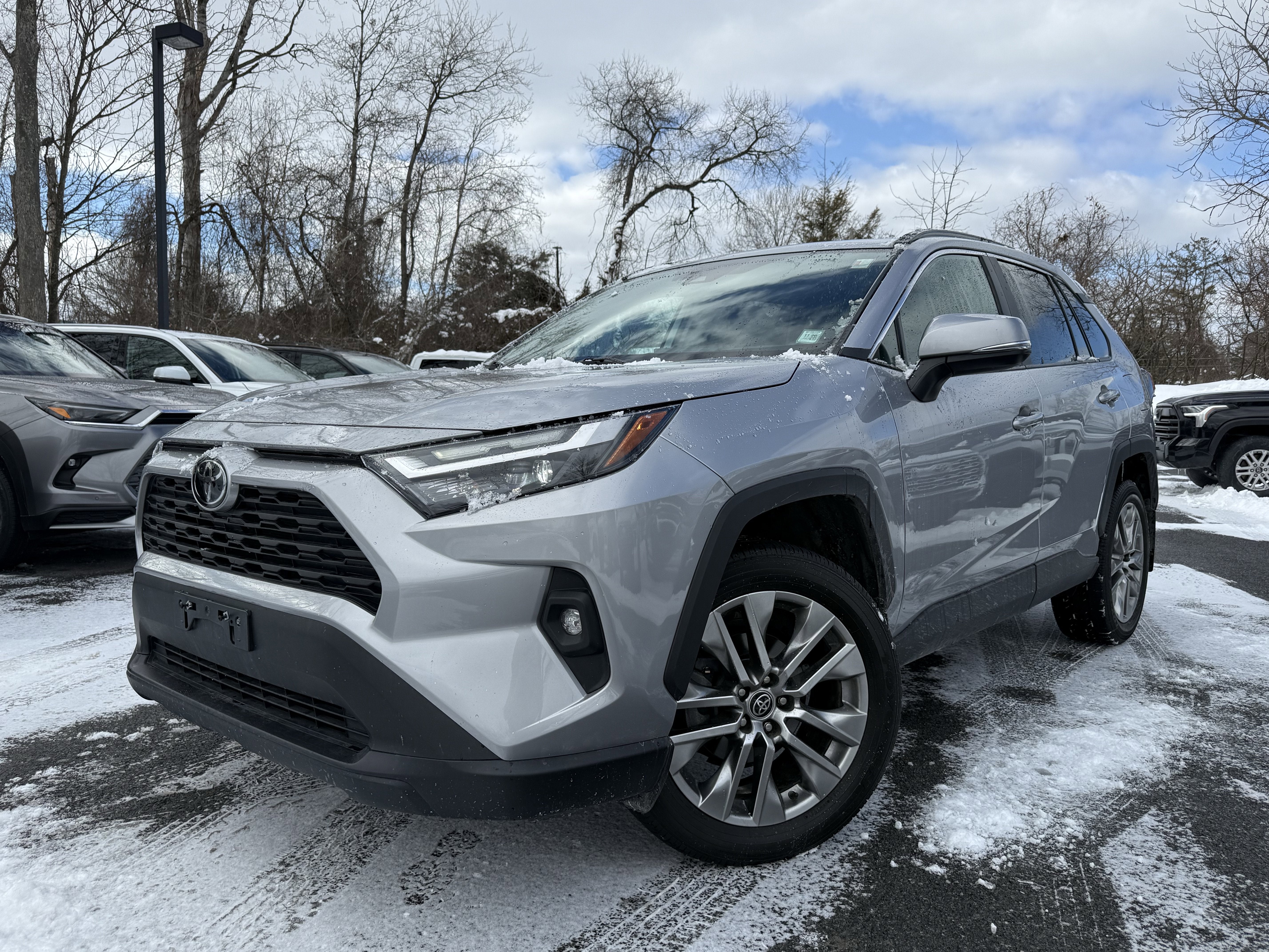 2022 Toyota RAV4 XLE Premium