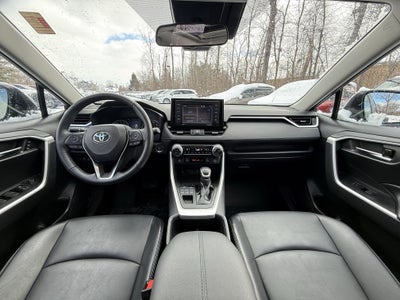 2022 Toyota RAV4 XLE Premium