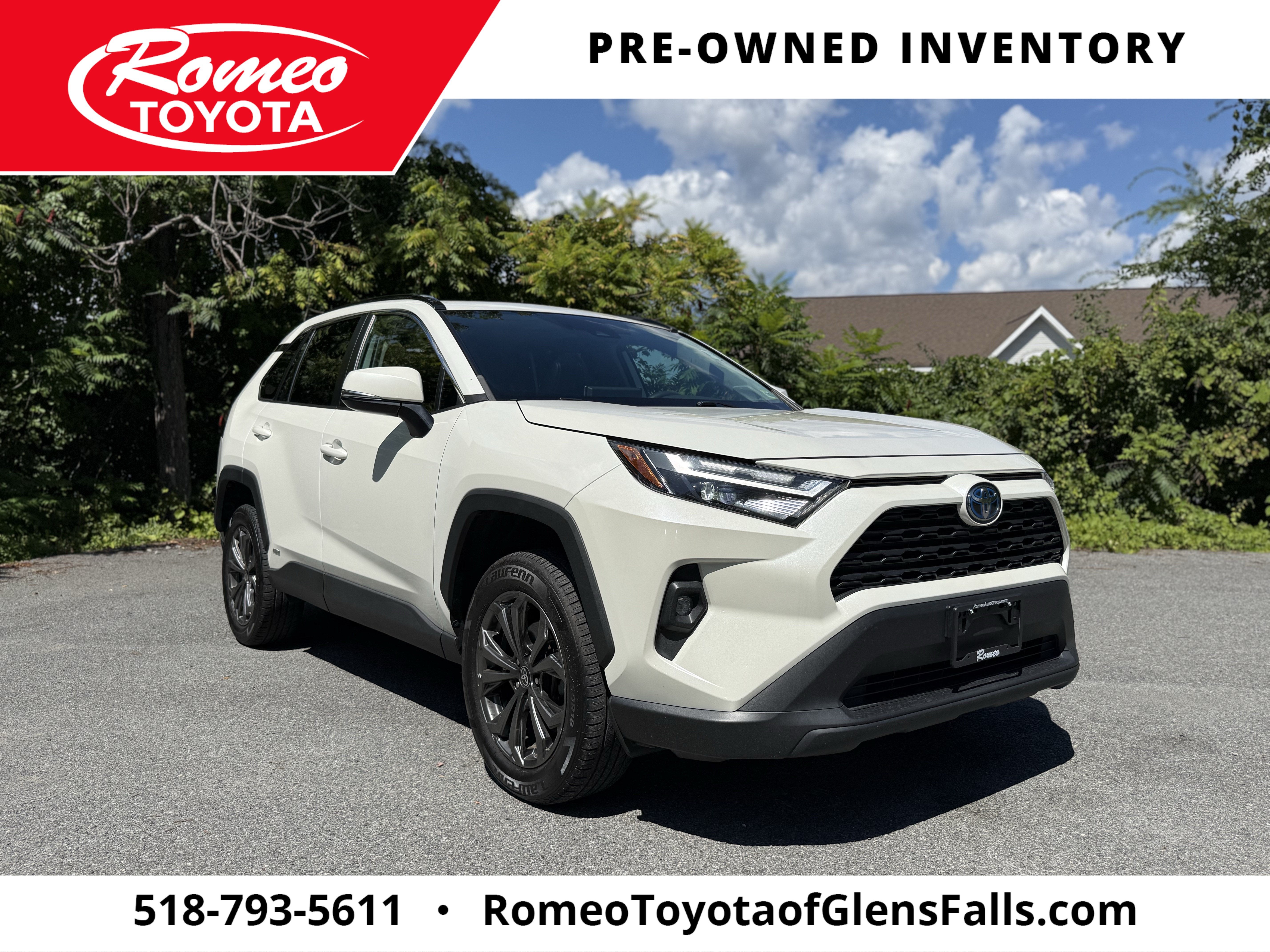 2022 Toyota RAV4 Hybrid XLE Premium