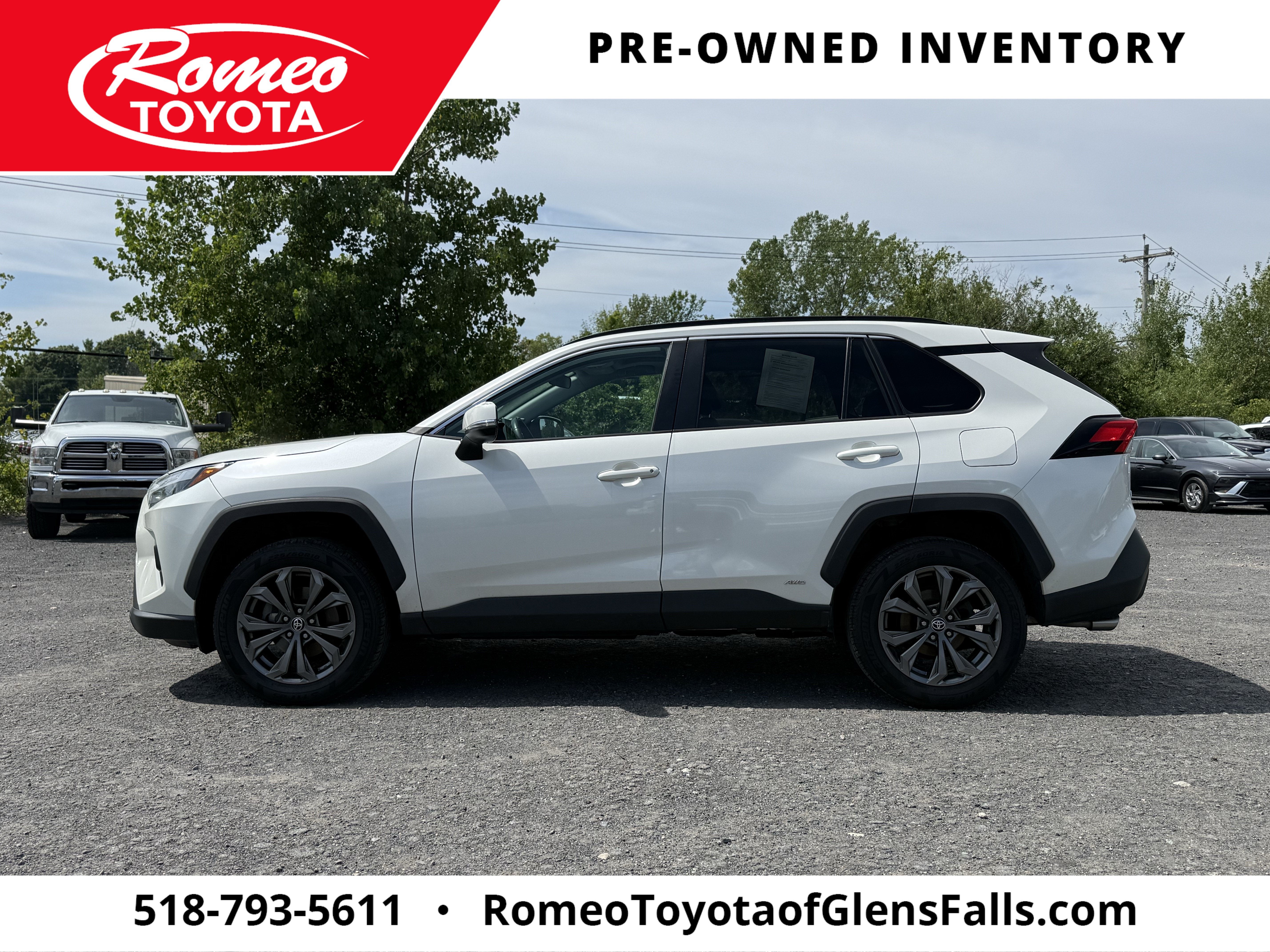 2022 Toyota RAV4 Hybrid XLE Premium