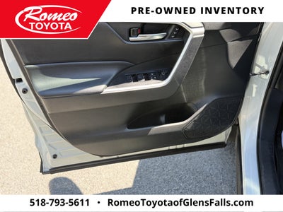 2022 Toyota RAV4 Hybrid XLE Premium
