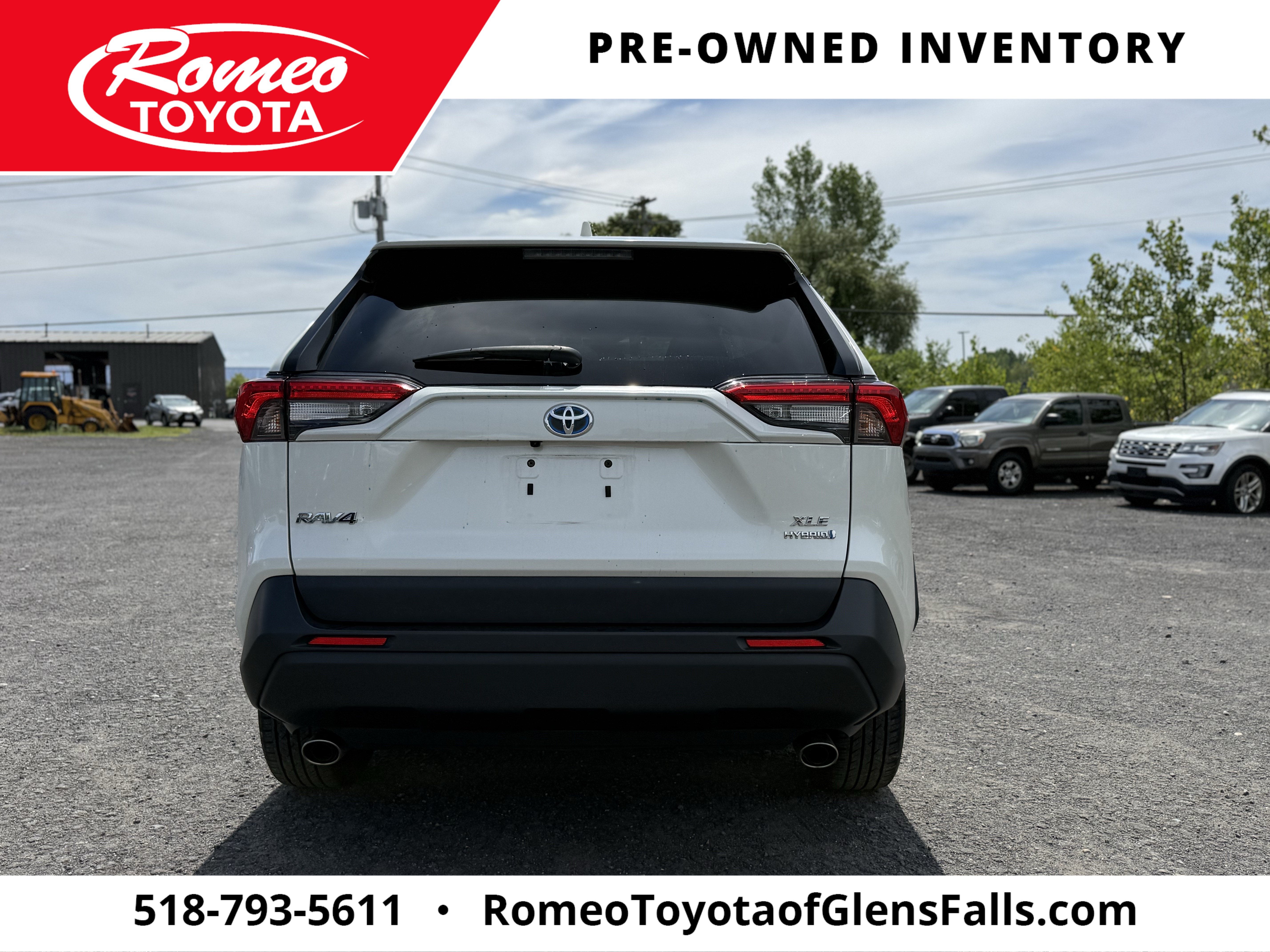 2022 Toyota RAV4 Hybrid XLE Premium