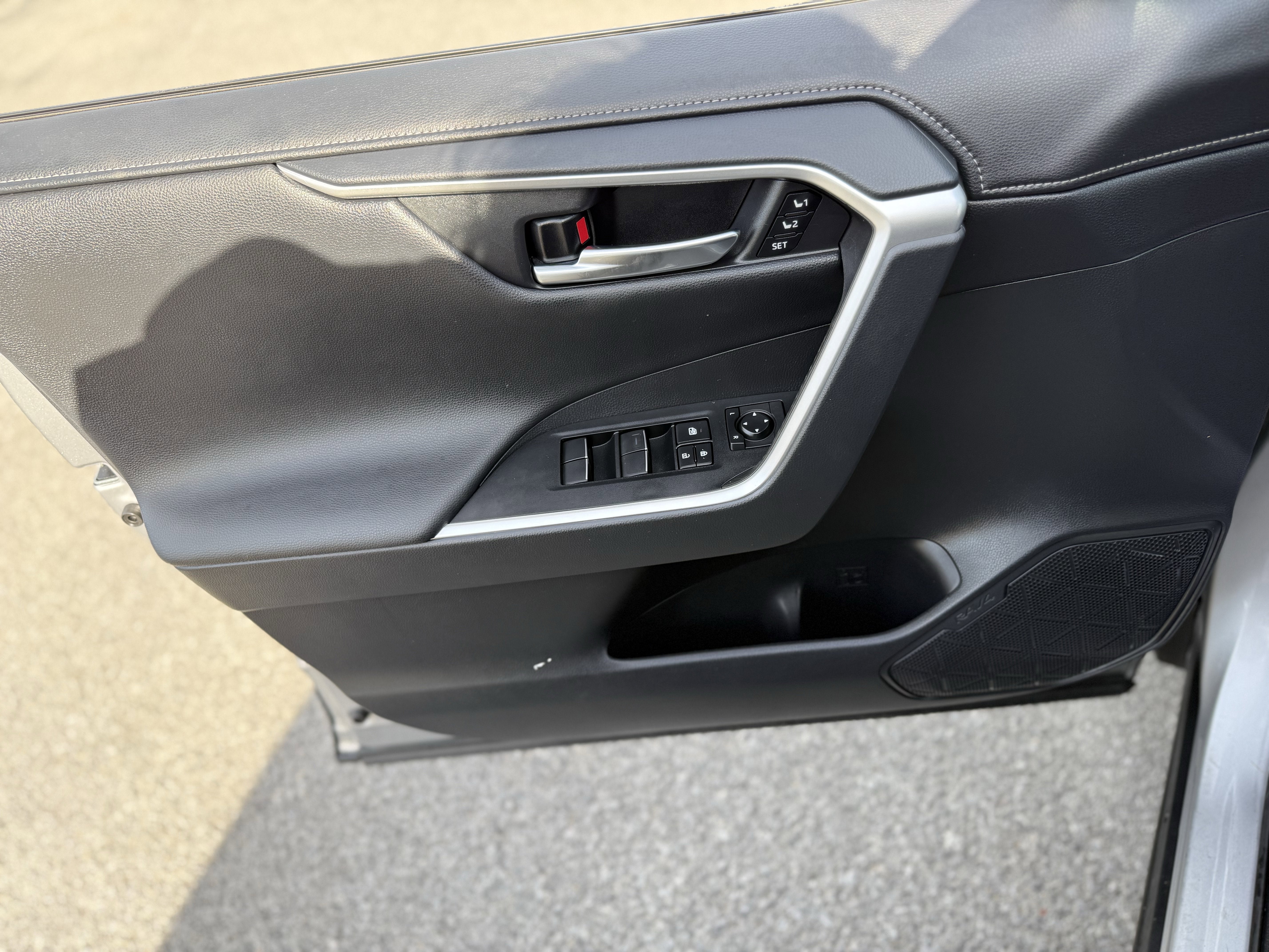 2019 Toyota RAV4 Hybrid Limited