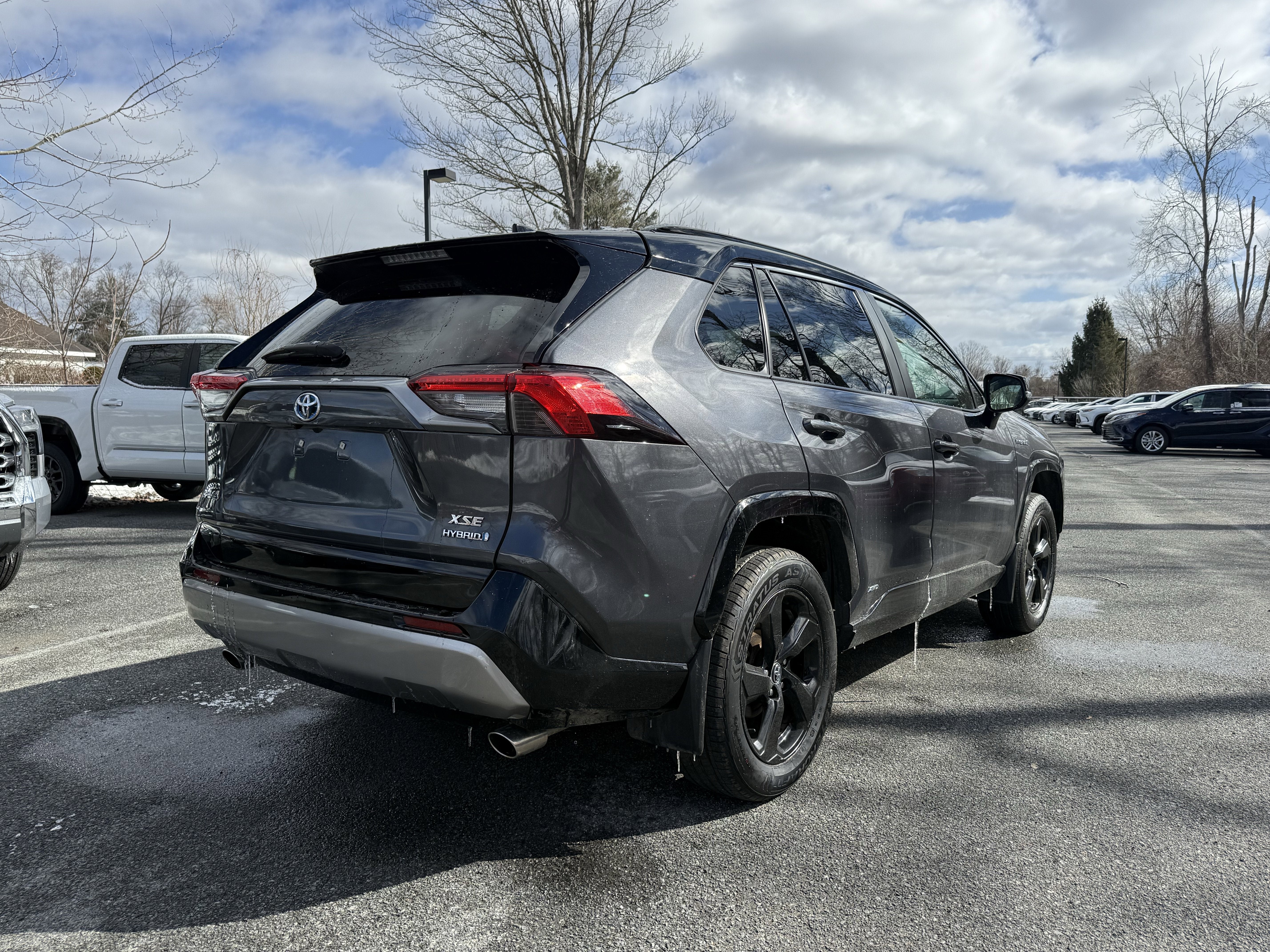 2019 Toyota RAV4 Hybrid XSE