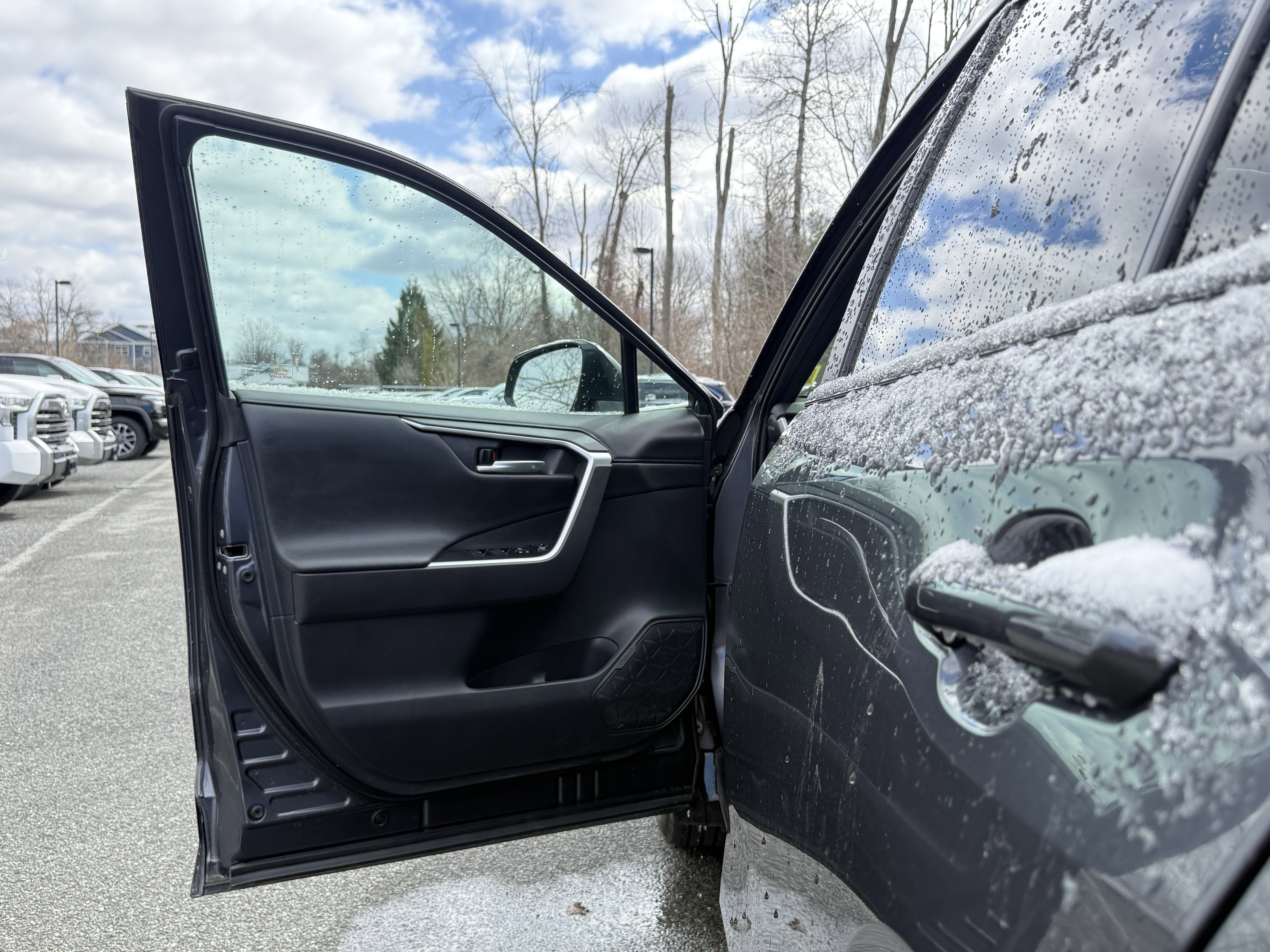 2019 Toyota RAV4 Hybrid XSE