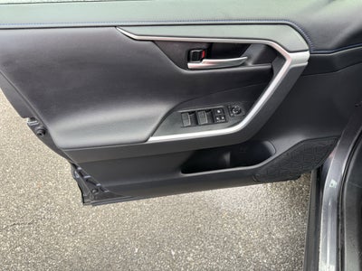 2019 Toyota RAV4 Hybrid XSE