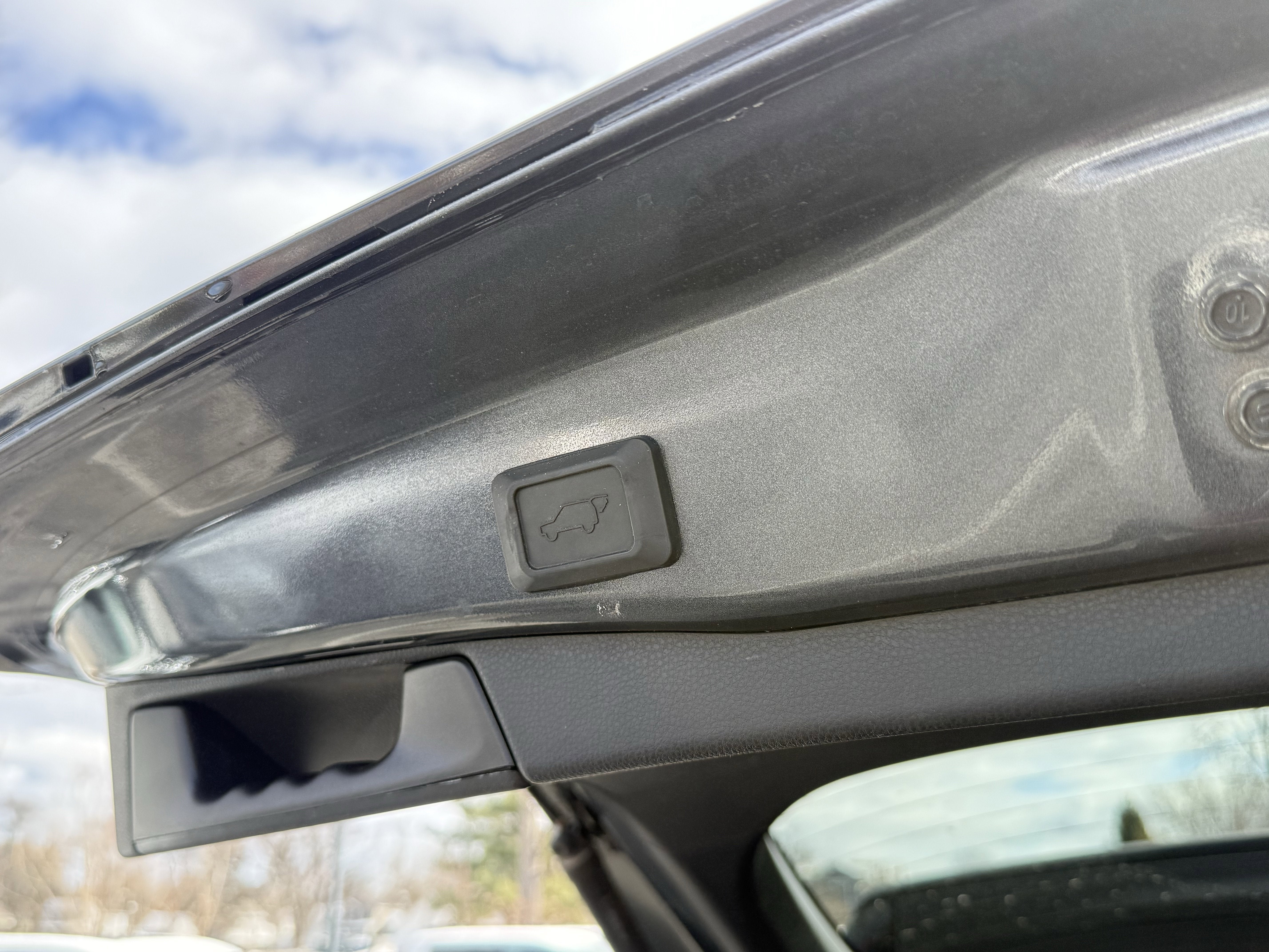 2019 Toyota RAV4 Hybrid XSE