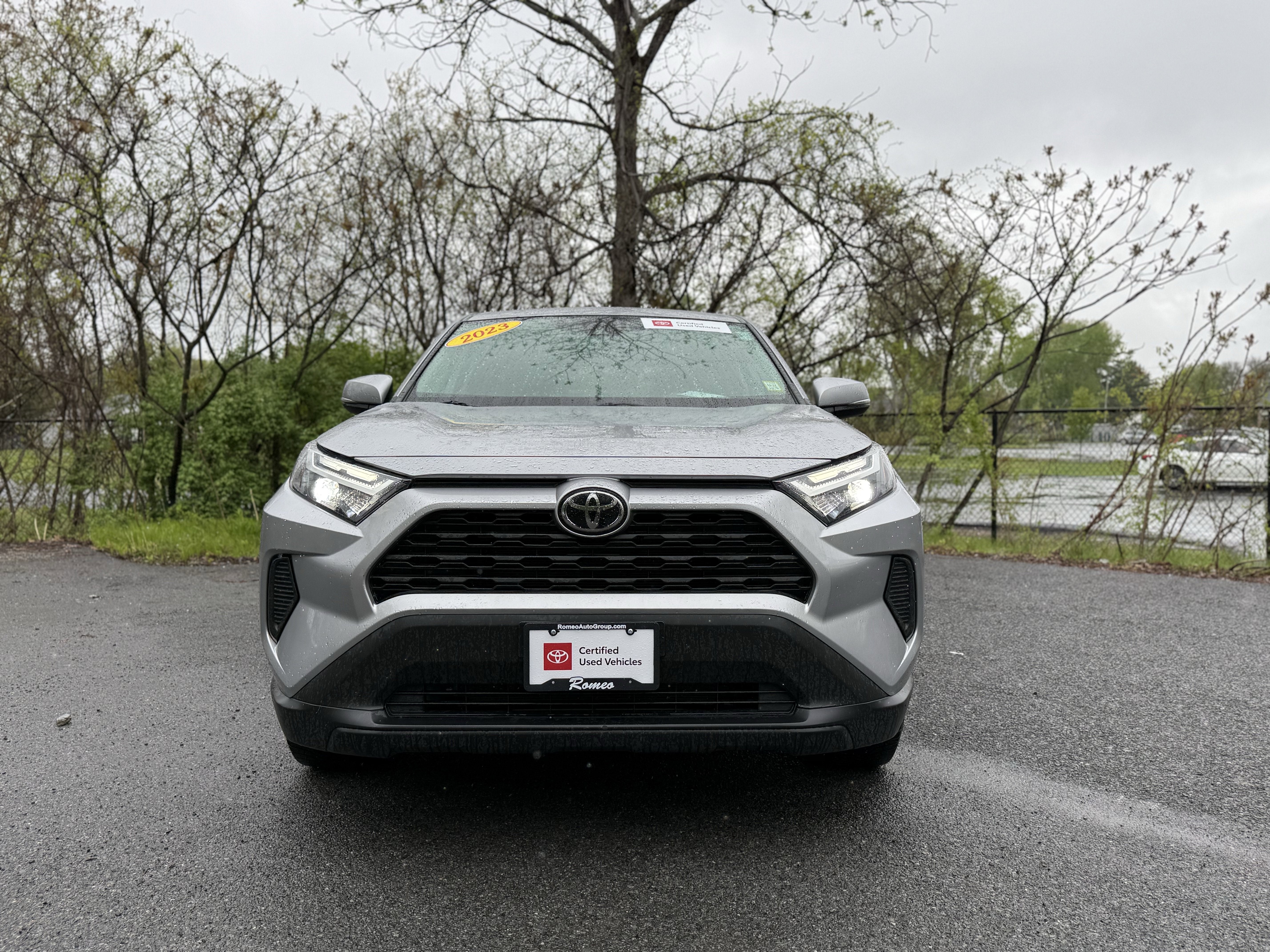 2023 Toyota RAV4 LE