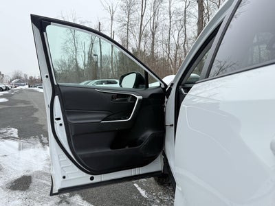 2021 Toyota RAV4 Hybrid LE