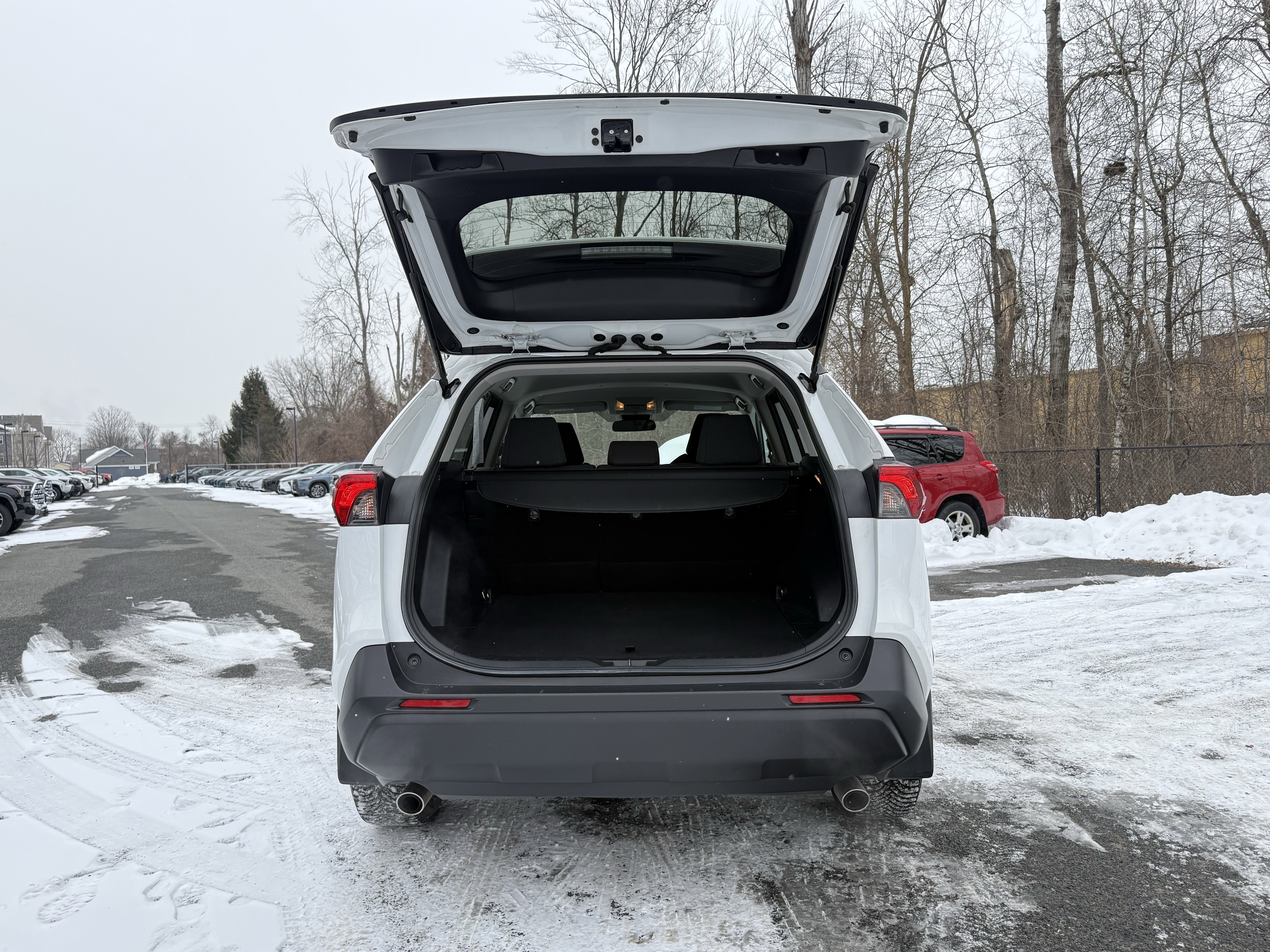 2021 Toyota RAV4 Hybrid LE