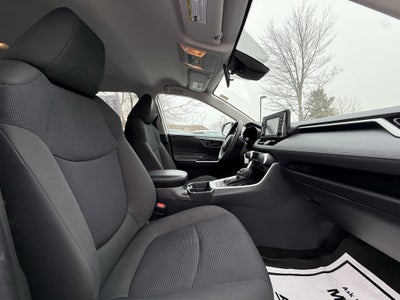 2021 Toyota RAV4 Hybrid LE