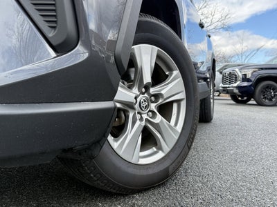 2024 Toyota RAV4 Hybrid LE