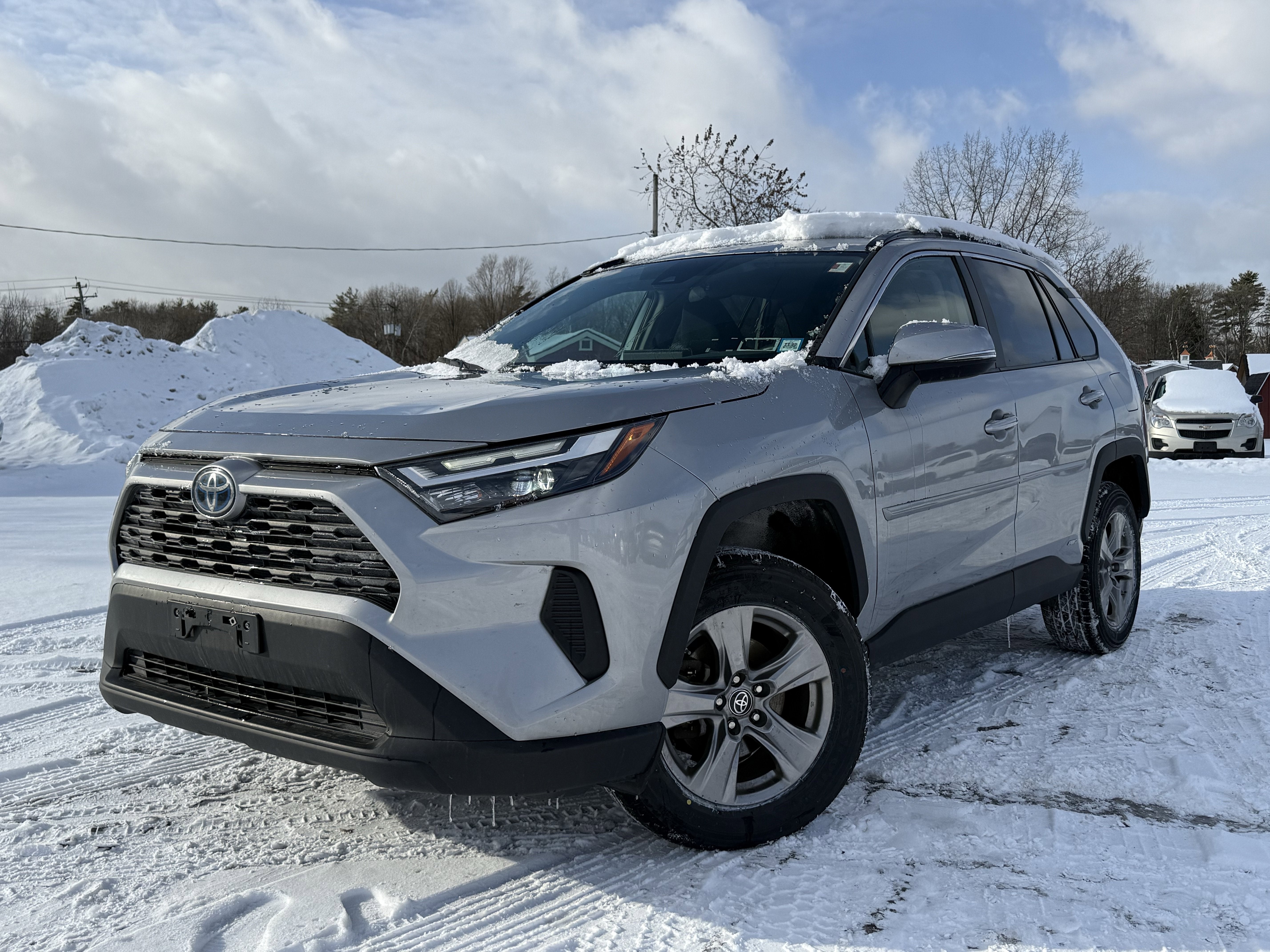 2024 Toyota RAV4 Hybrid LE