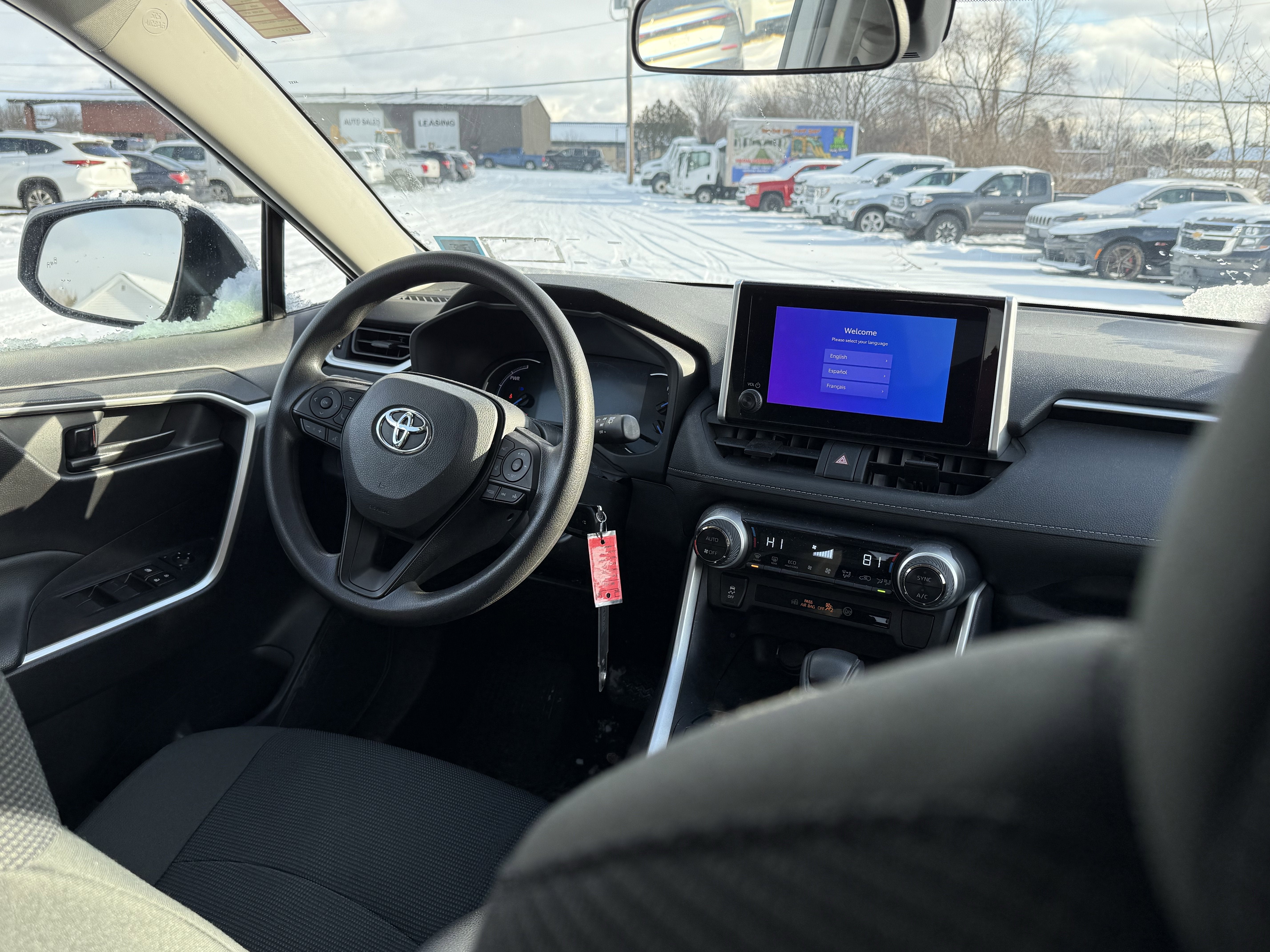 2024 Toyota RAV4 Hybrid LE