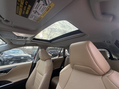 2022 Toyota RAV4 Limited