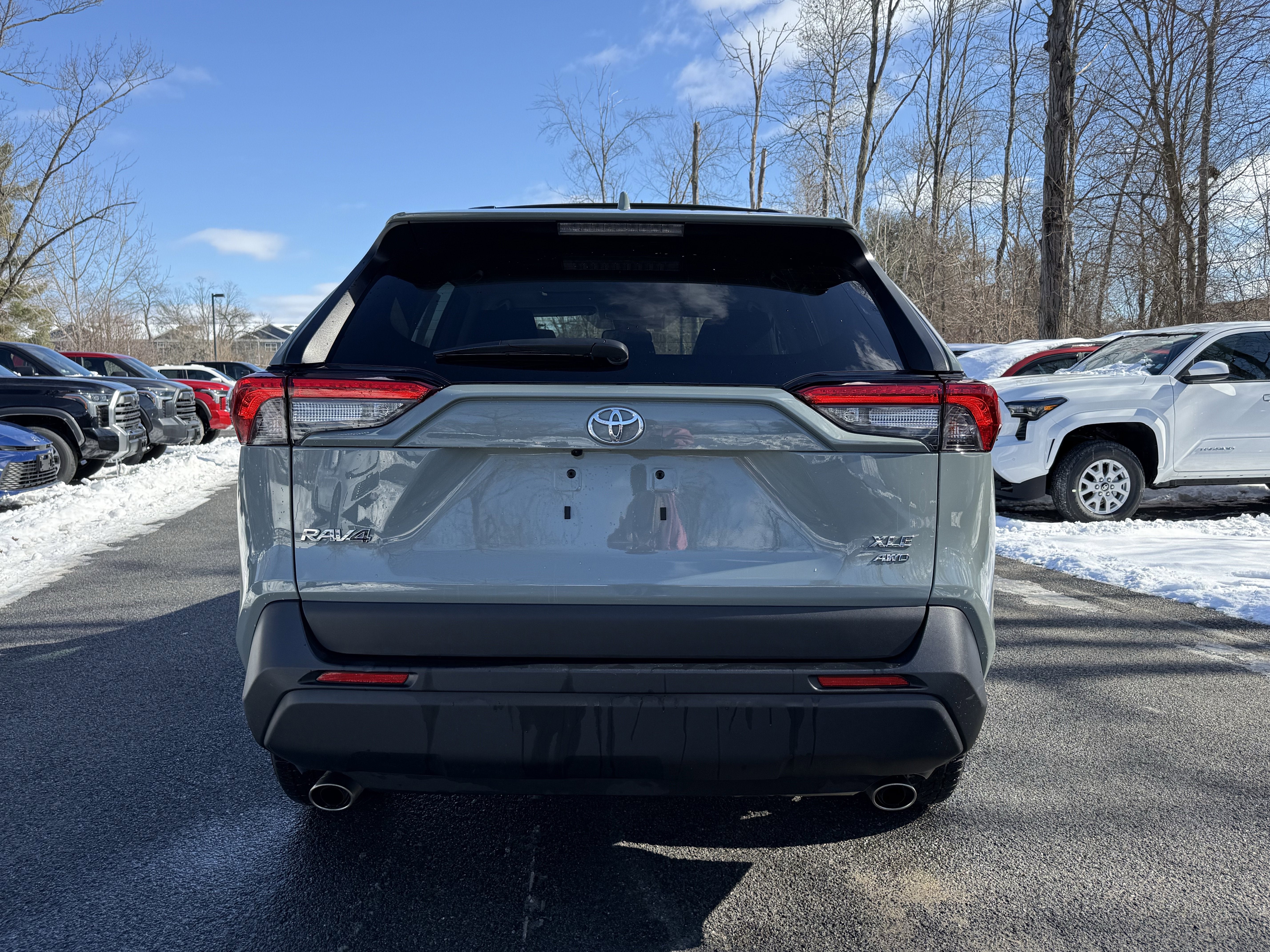 2020 Toyota RAV4 XLE