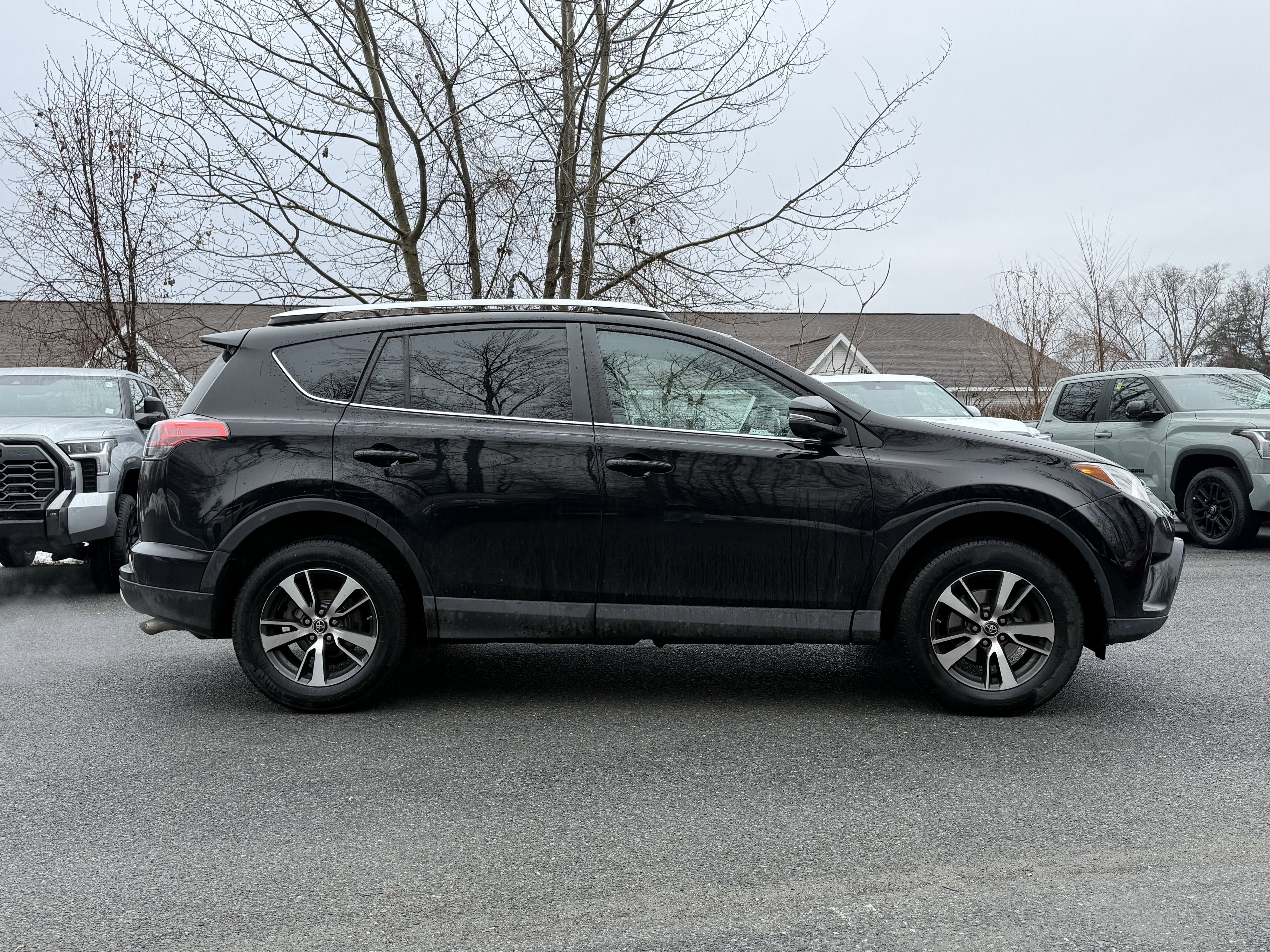 2016 Toyota RAV4 XLE