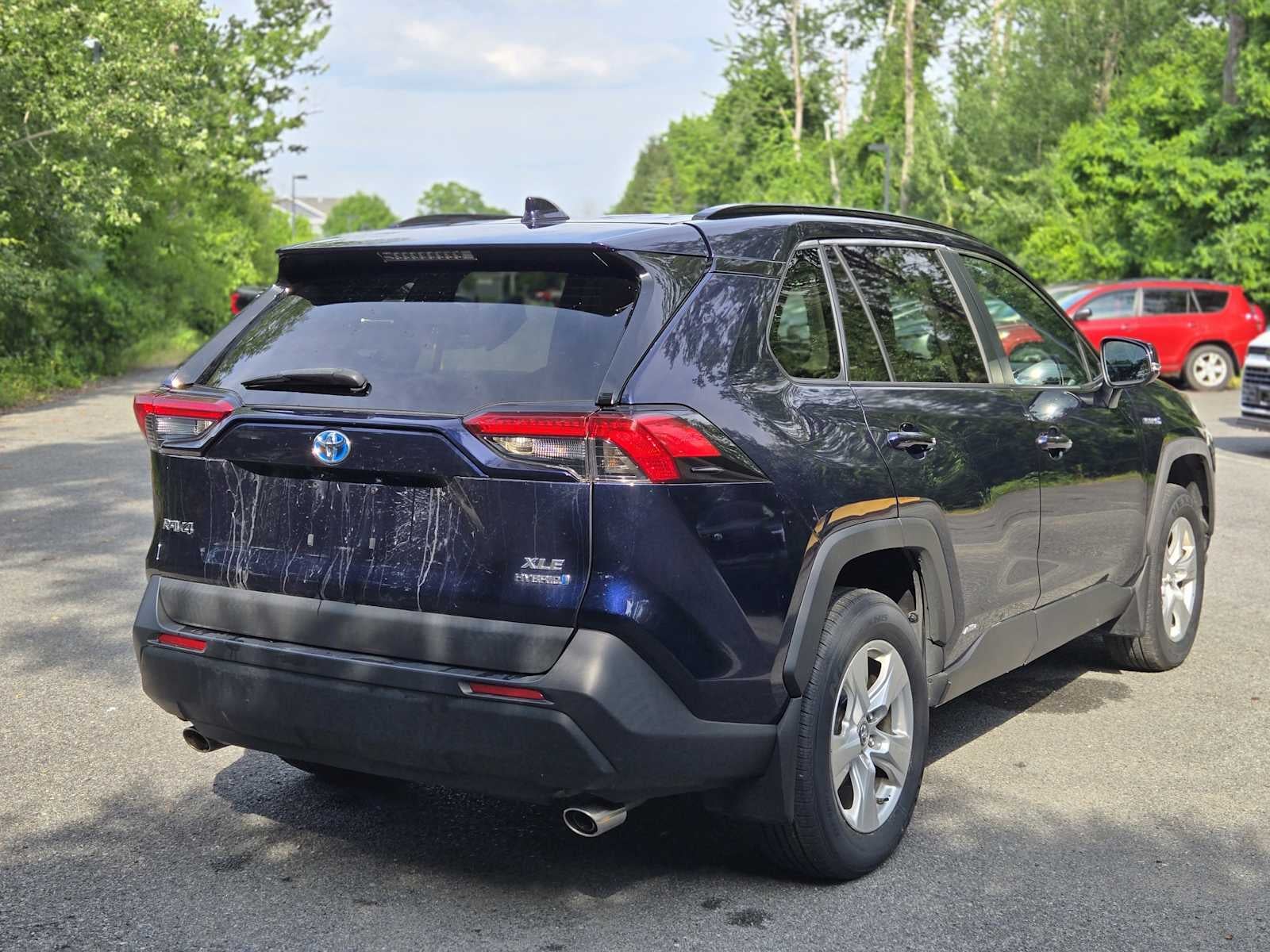 2019 Toyota RAV4 Hybrid XLE