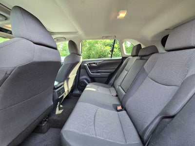 2019 Toyota RAV4 Hybrid XLE