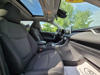 2019 Toyota RAV4 Hybrid XLE