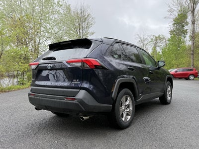 2022 Toyota RAV4 Hybrid XLE