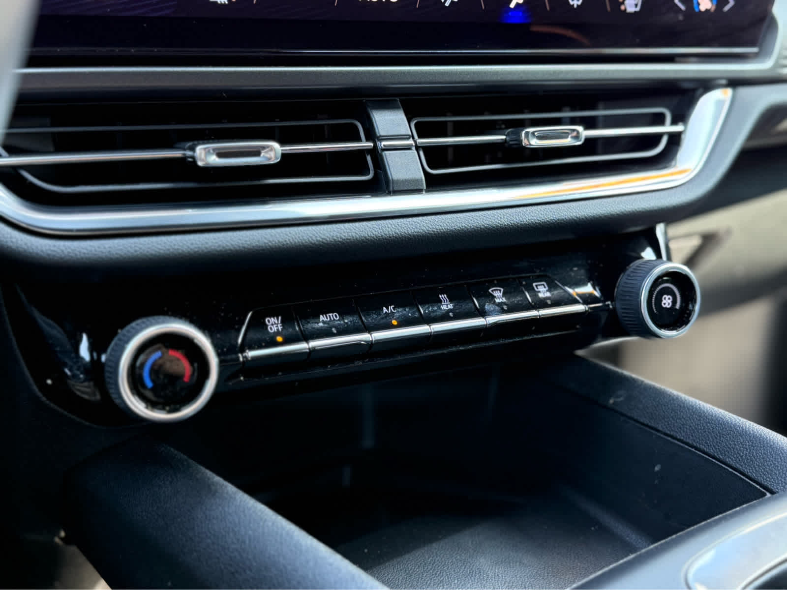2026 Chevrolet Equinox EV LT1 w/PCY
