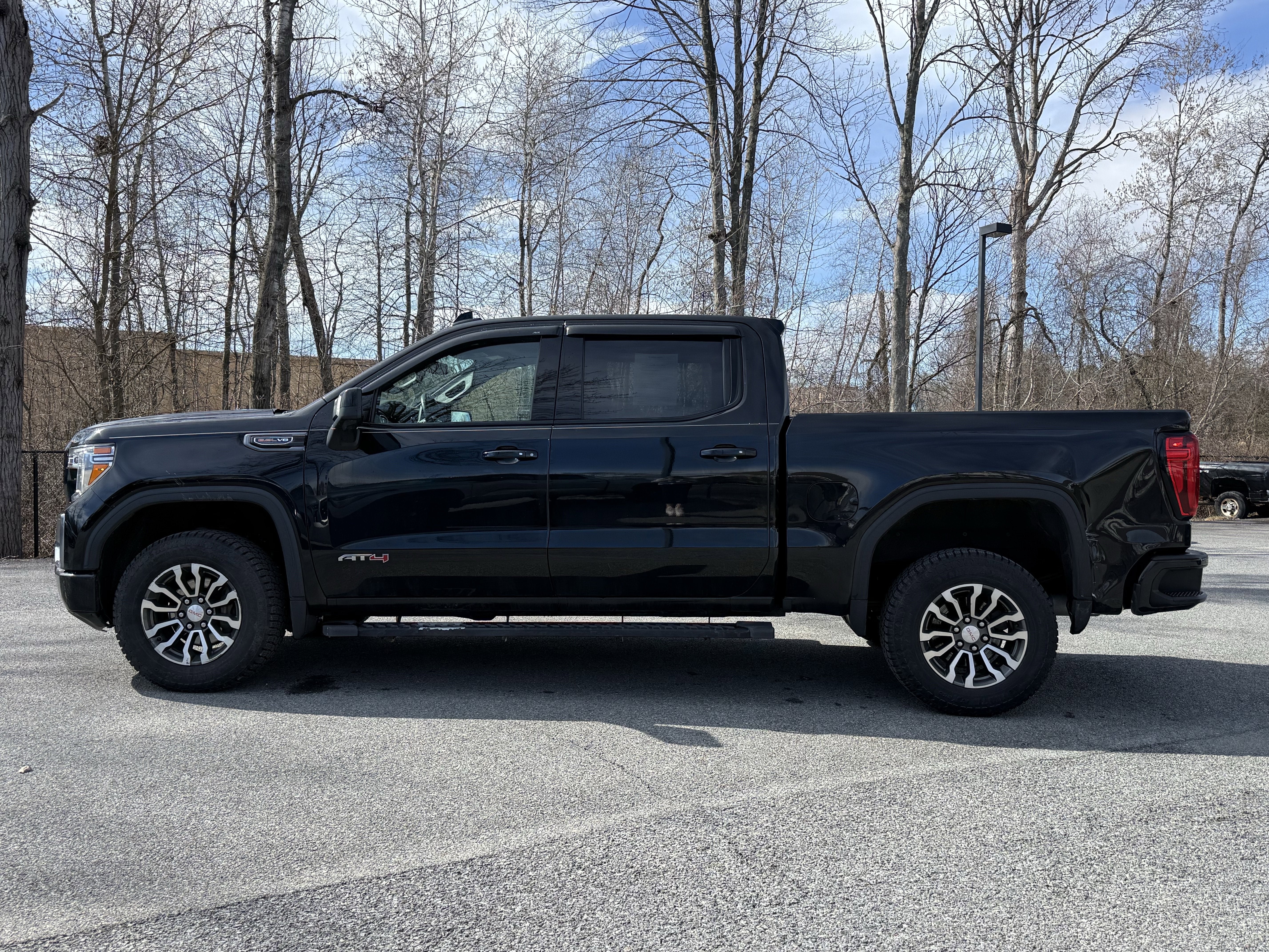 2022 GMC Sierra 1500 Limited AT4