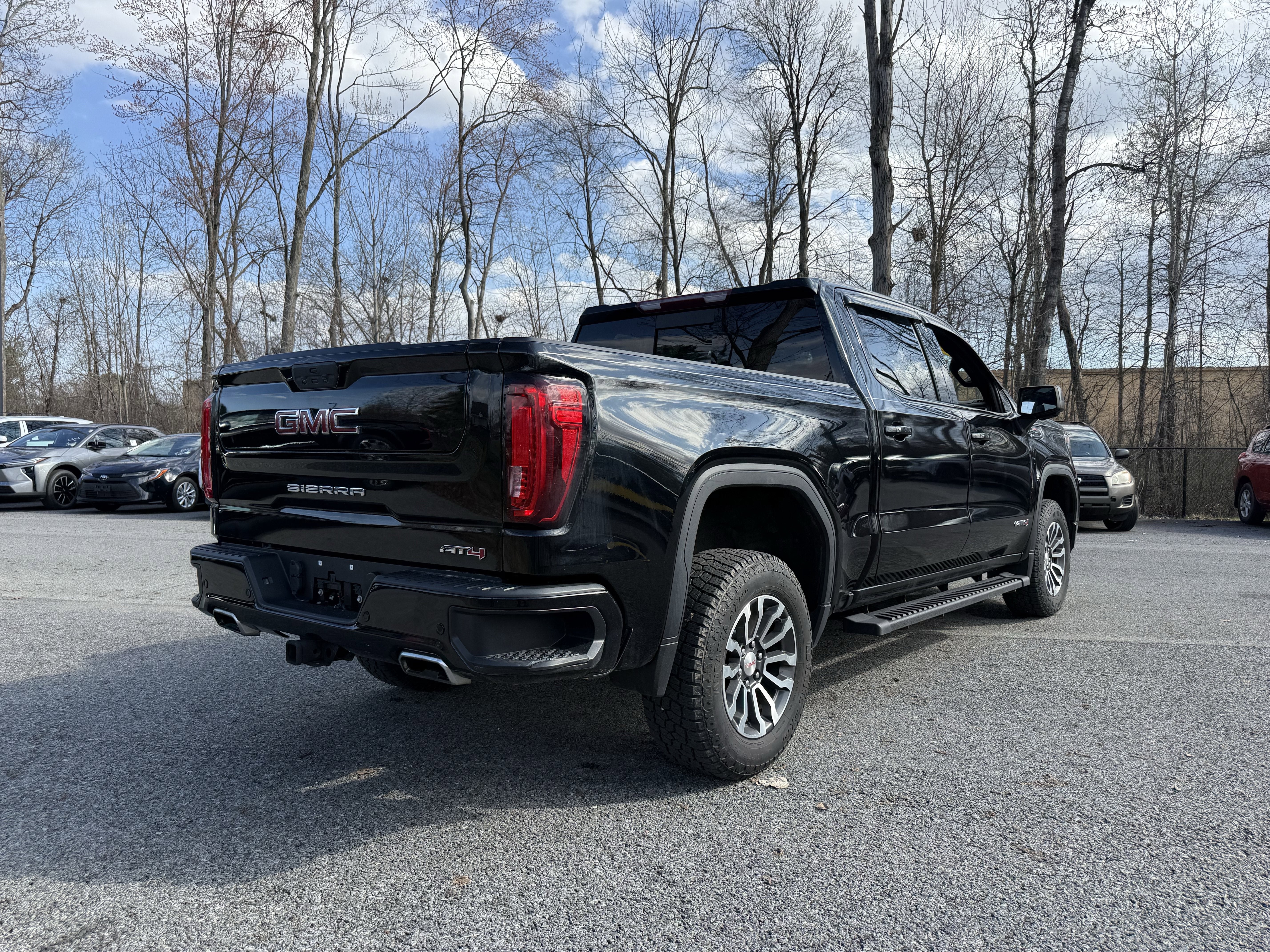 2022 GMC Sierra 1500 Limited AT4