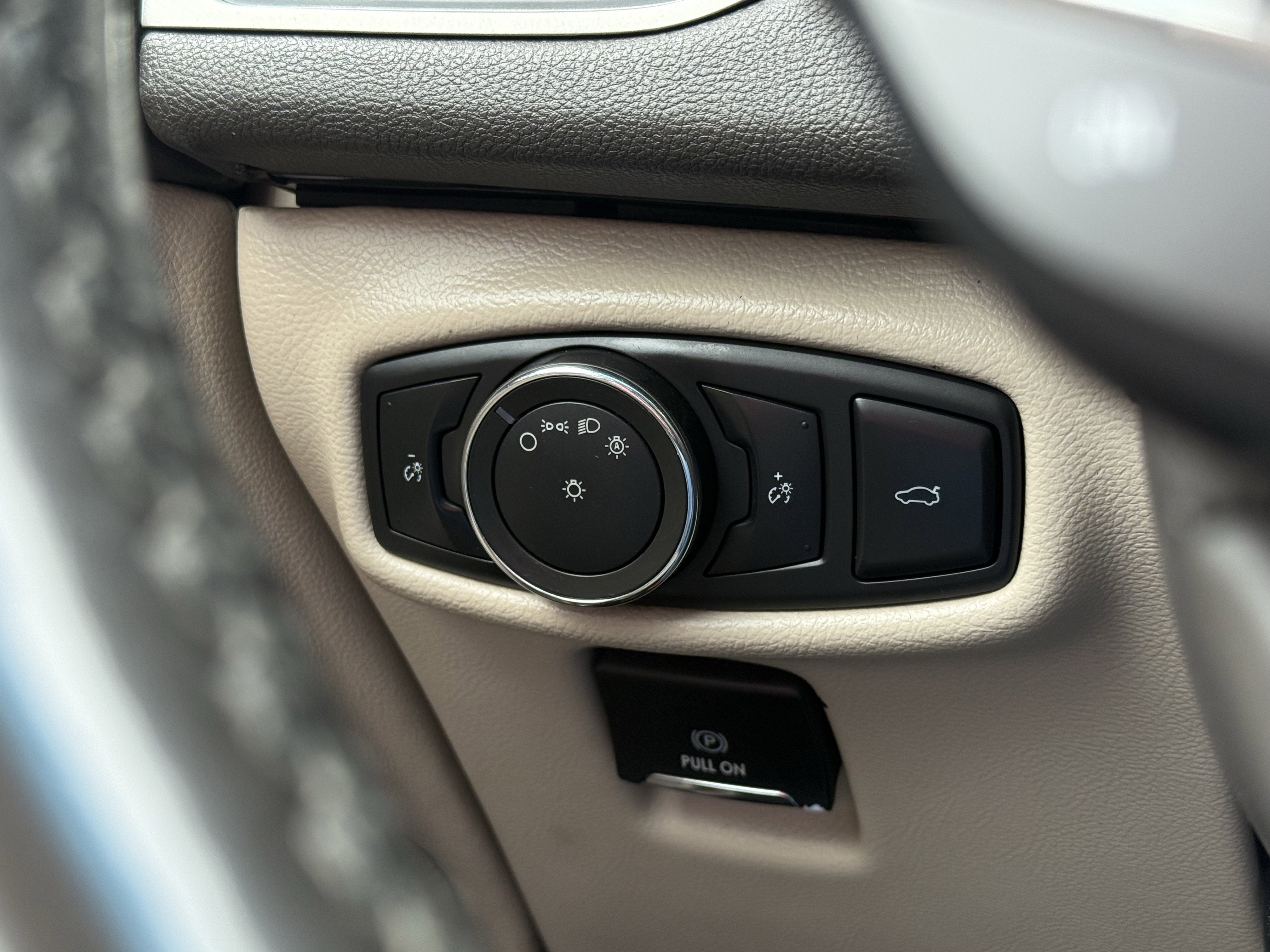 2017 Lincoln MKZ Select