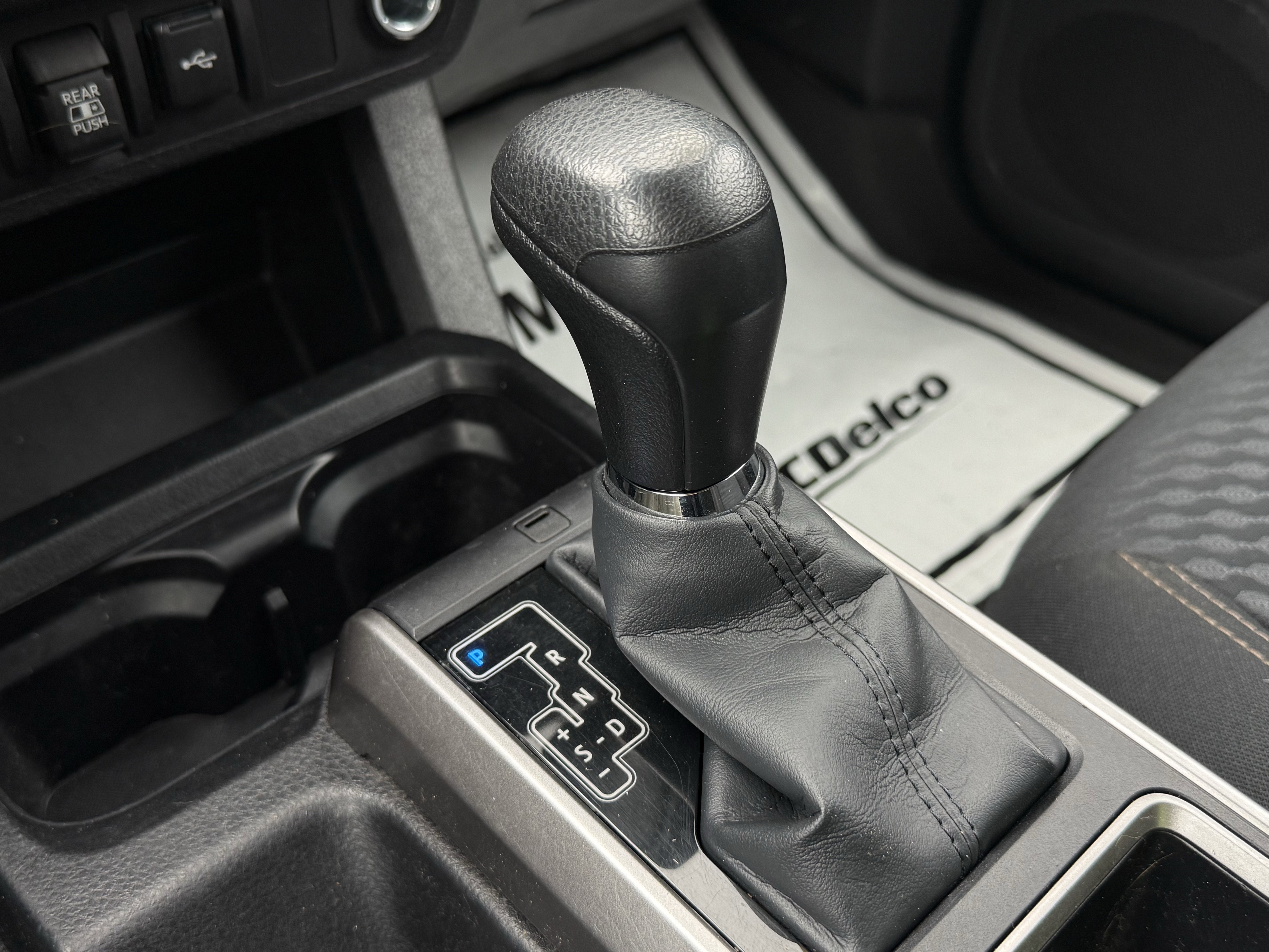 2022 Toyota Tacoma V6