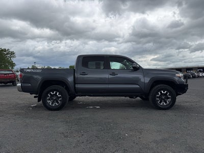 2022 Toyota Tacoma TRD Off-Road V6