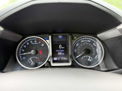 2022 Toyota Tacoma SR5