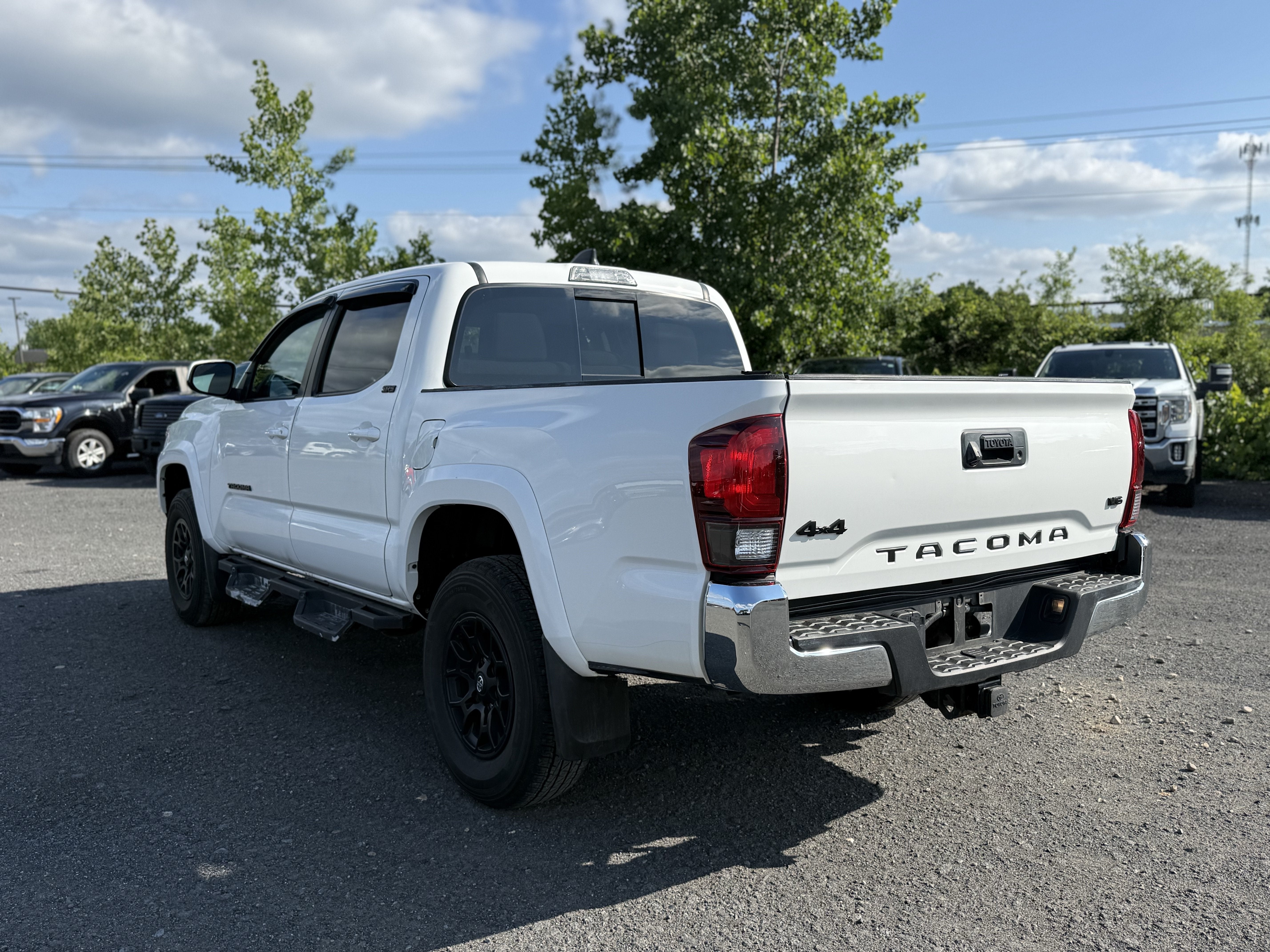 2022 Toyota Tacoma SR5 V6