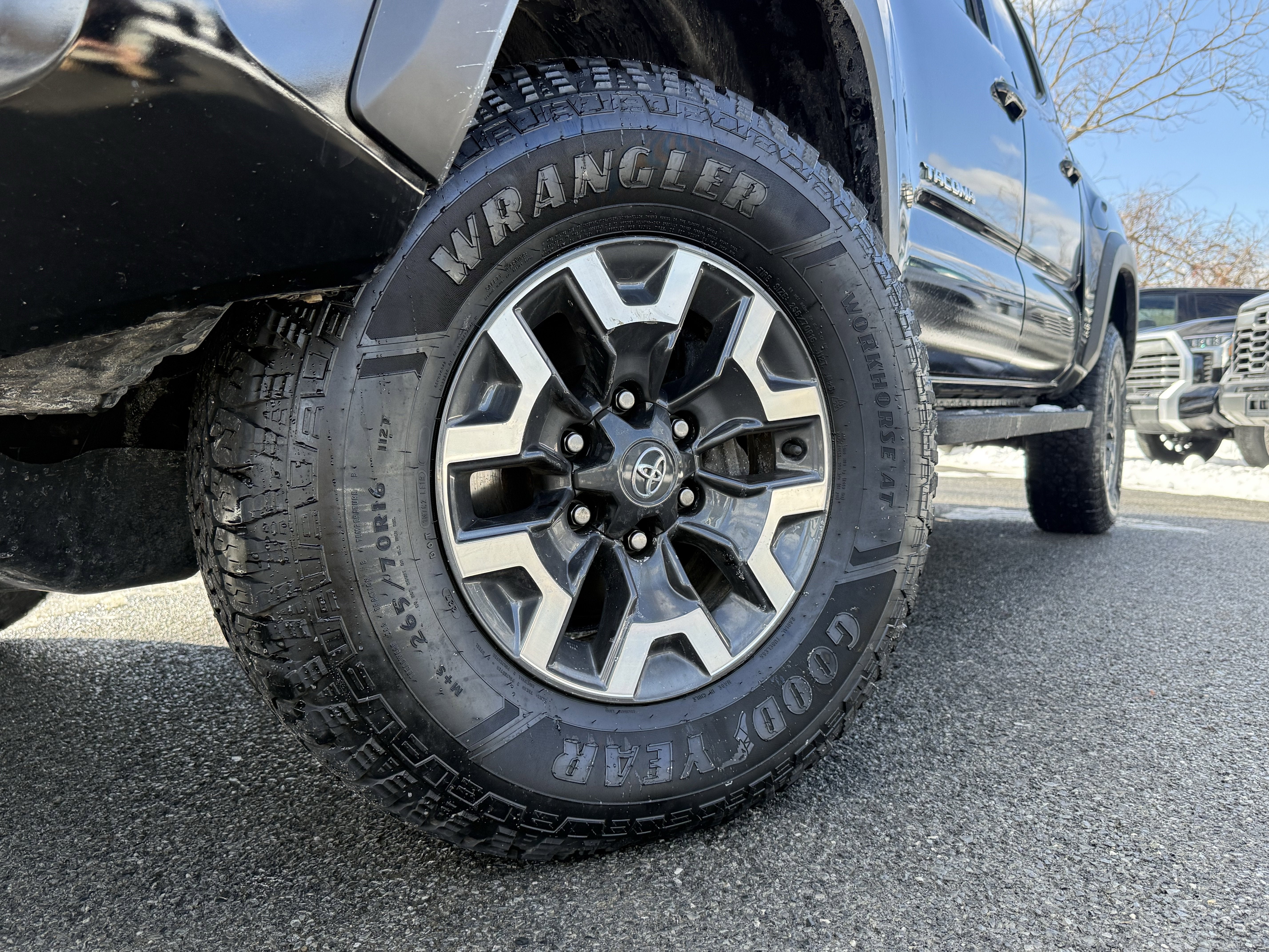 2023 Toyota Tacoma TRD Off-Road V6