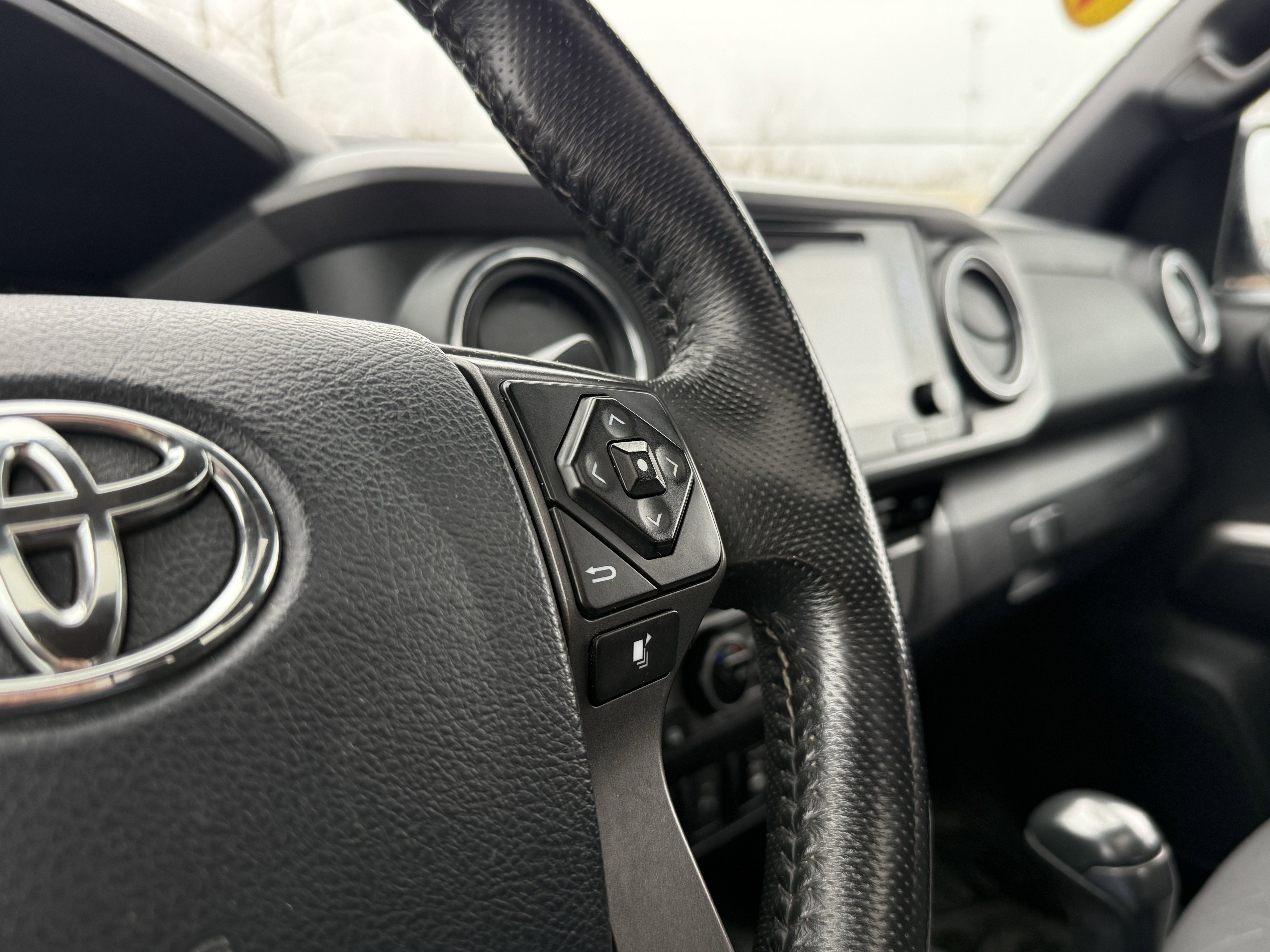 2017 Toyota Tacoma TRD Sport