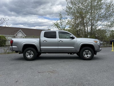 2022 Toyota Tacoma SR V6