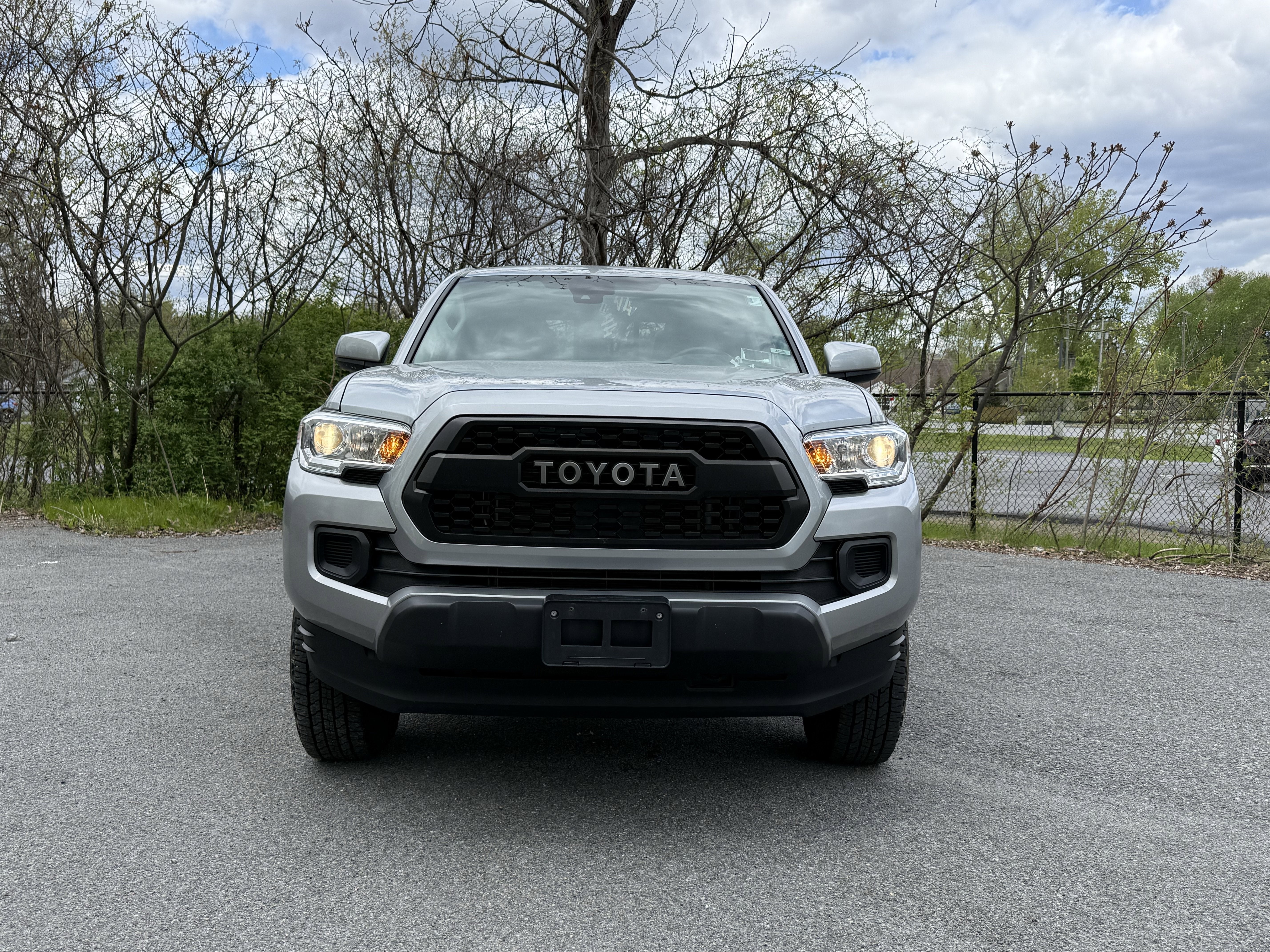 2022 Toyota Tacoma SR V6