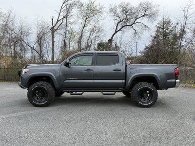 2022 Toyota Tacoma SR5 V6